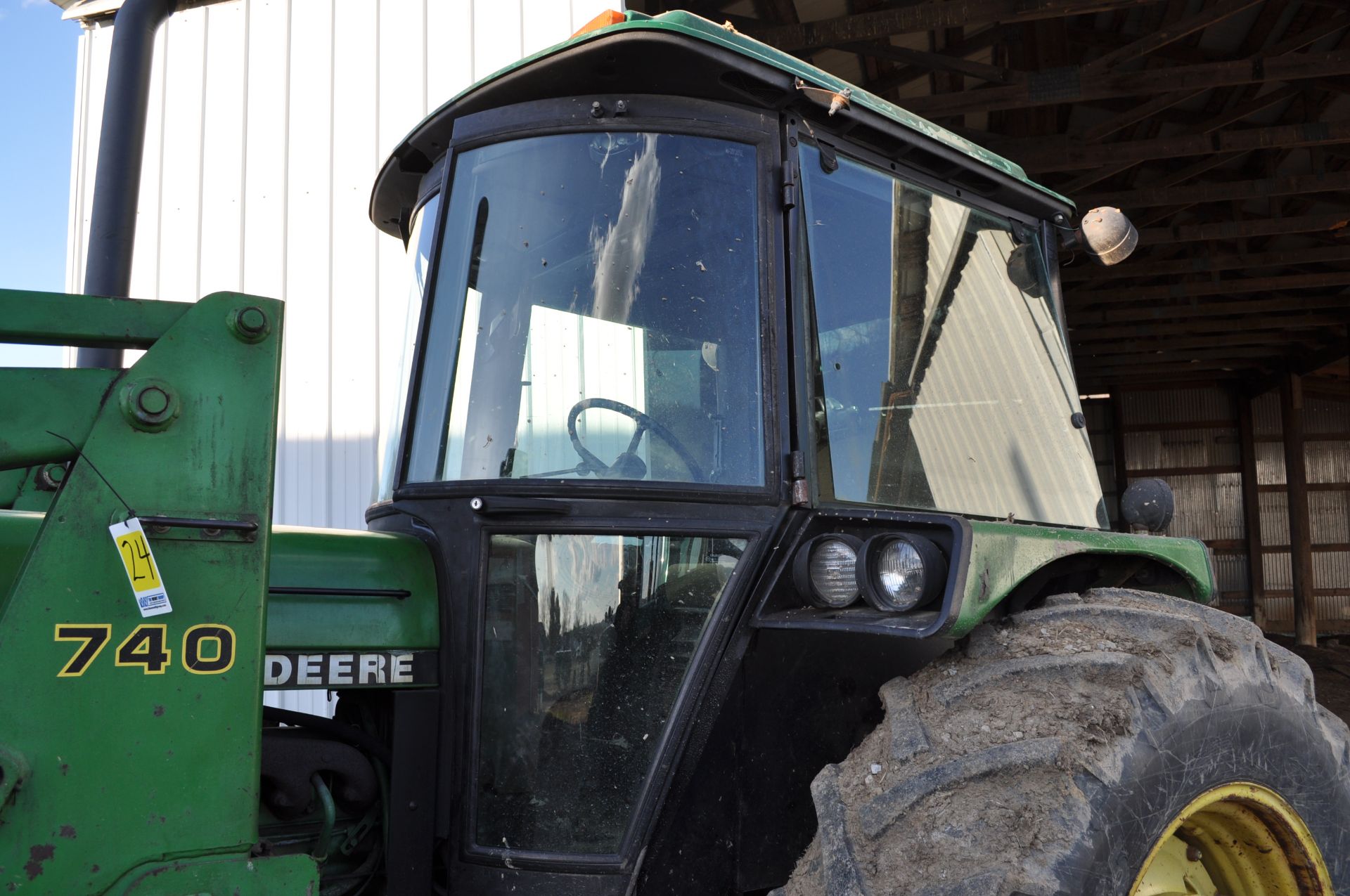 John Deere 3255 tractor, MFWD, C/H/A, 18.4-38 rear, 13.6-28 front, rear wheel weights, 2 hyd remotes - Image 12 of 28