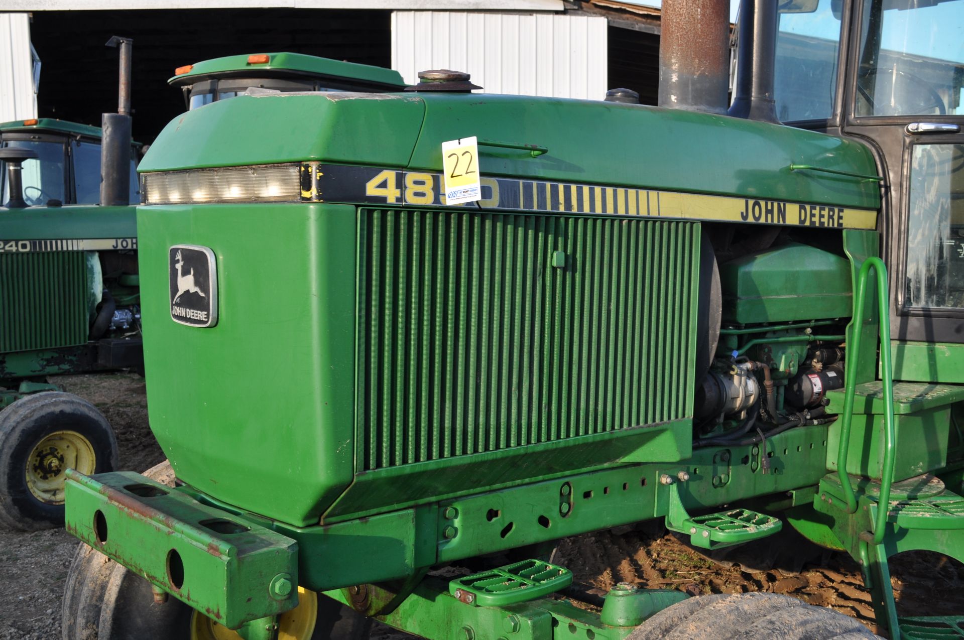 John Deere 4850 tractor, 20.8-38 rear duals, 16.5-16.1 front tires, 15 spd powershift, 3 hyd remotes - Image 13 of 29