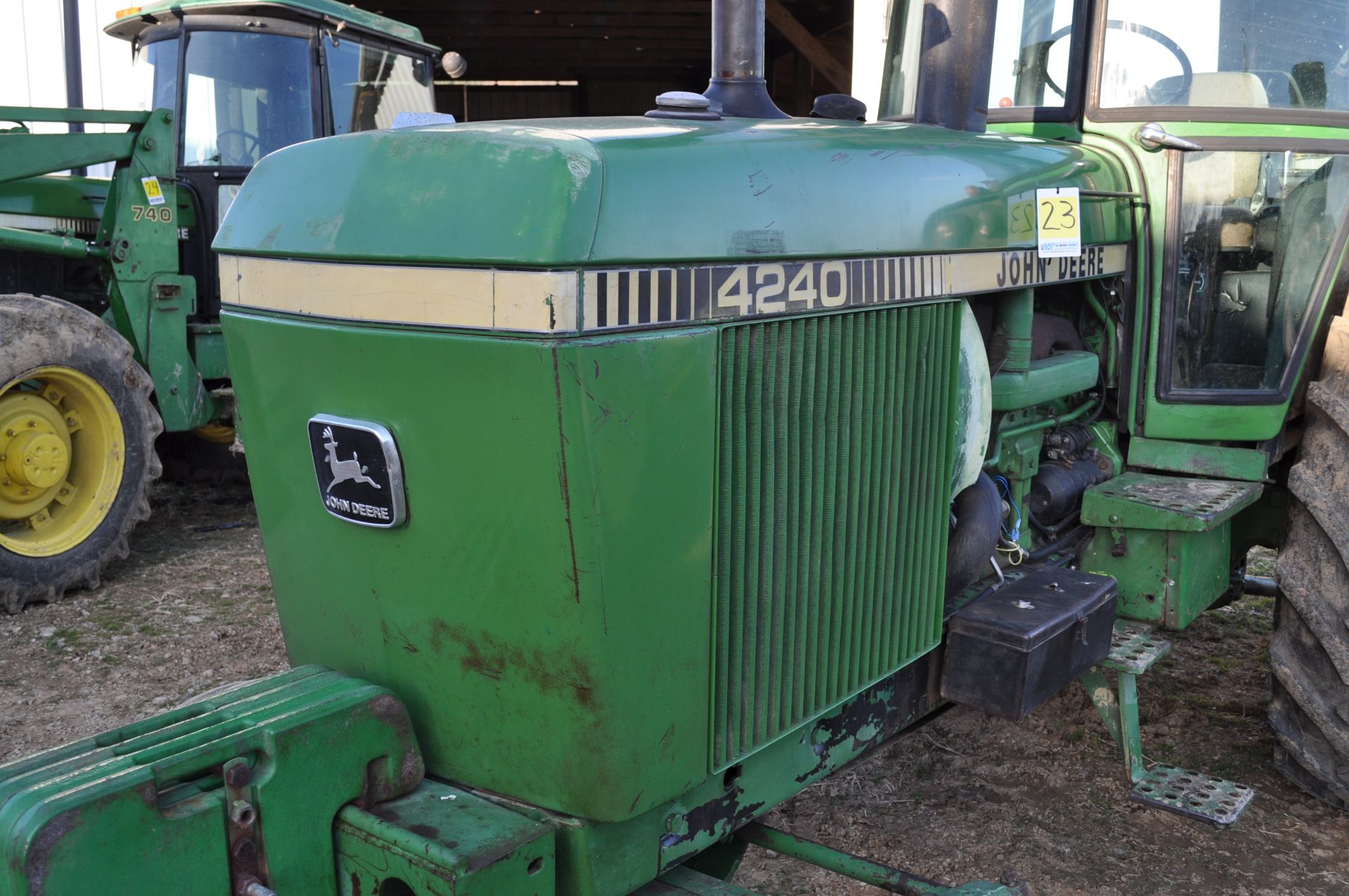 John Deere 4240 tractor, Cab, 18.4-34 tires, 11L-15 front, front weights, quad range, 2 hyd remotes - Image 13 of 26