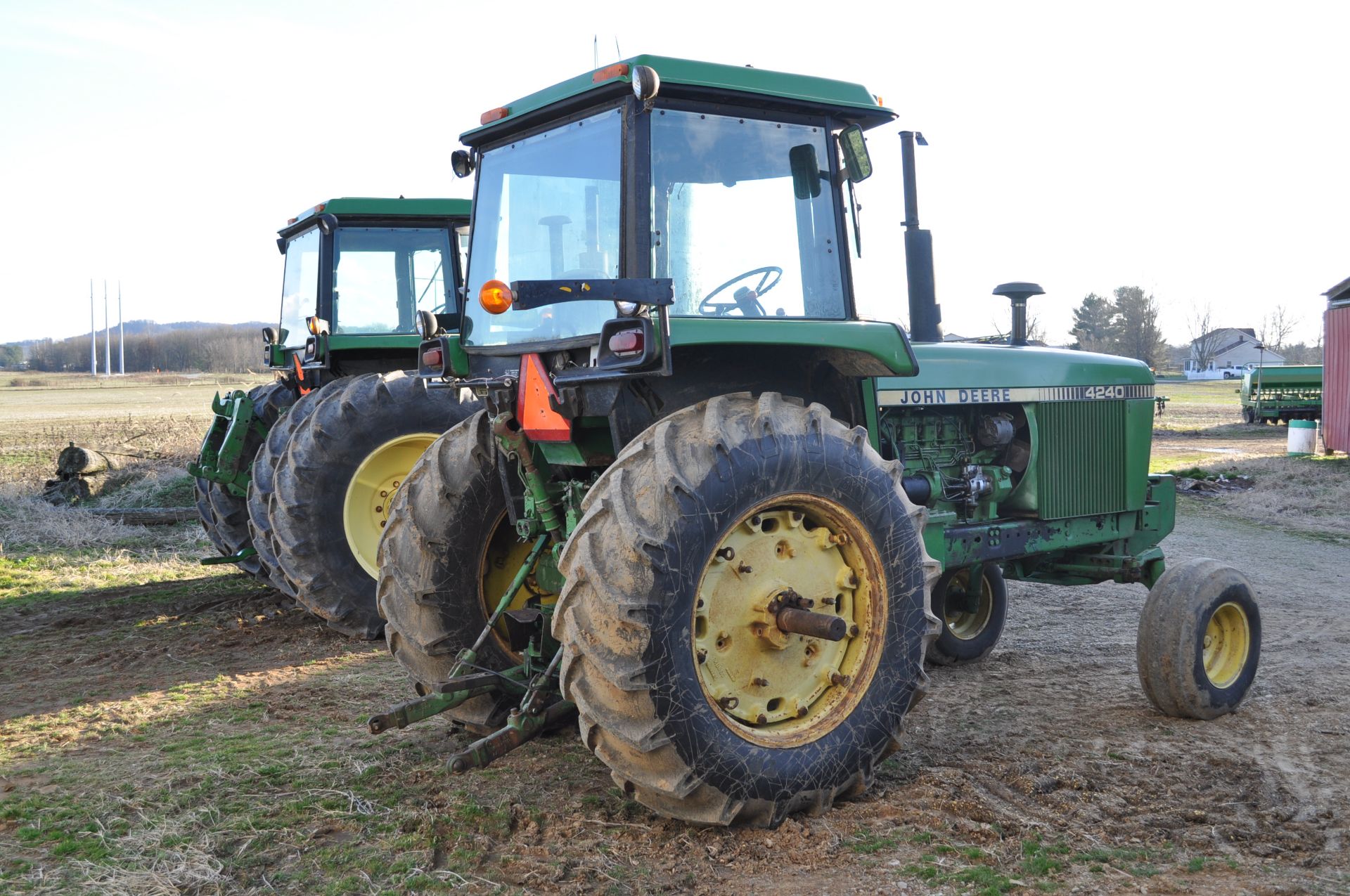 John Deere 4240 tractor, Cab, 18.4-34 tires, 11L-15 front, front weights, quad range, 2 hyd remotes - Image 3 of 26