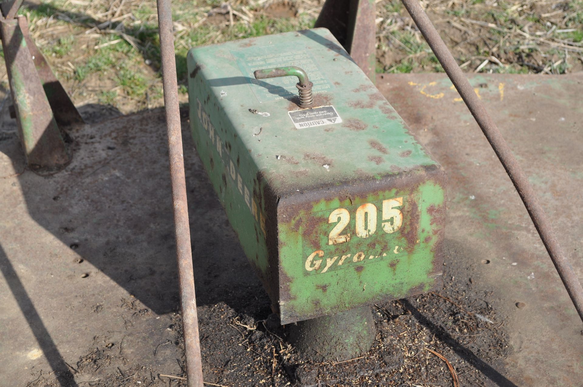 5’ John Deere 205 rotary mower, 3 pt, 540 PTO - Image 6 of 6