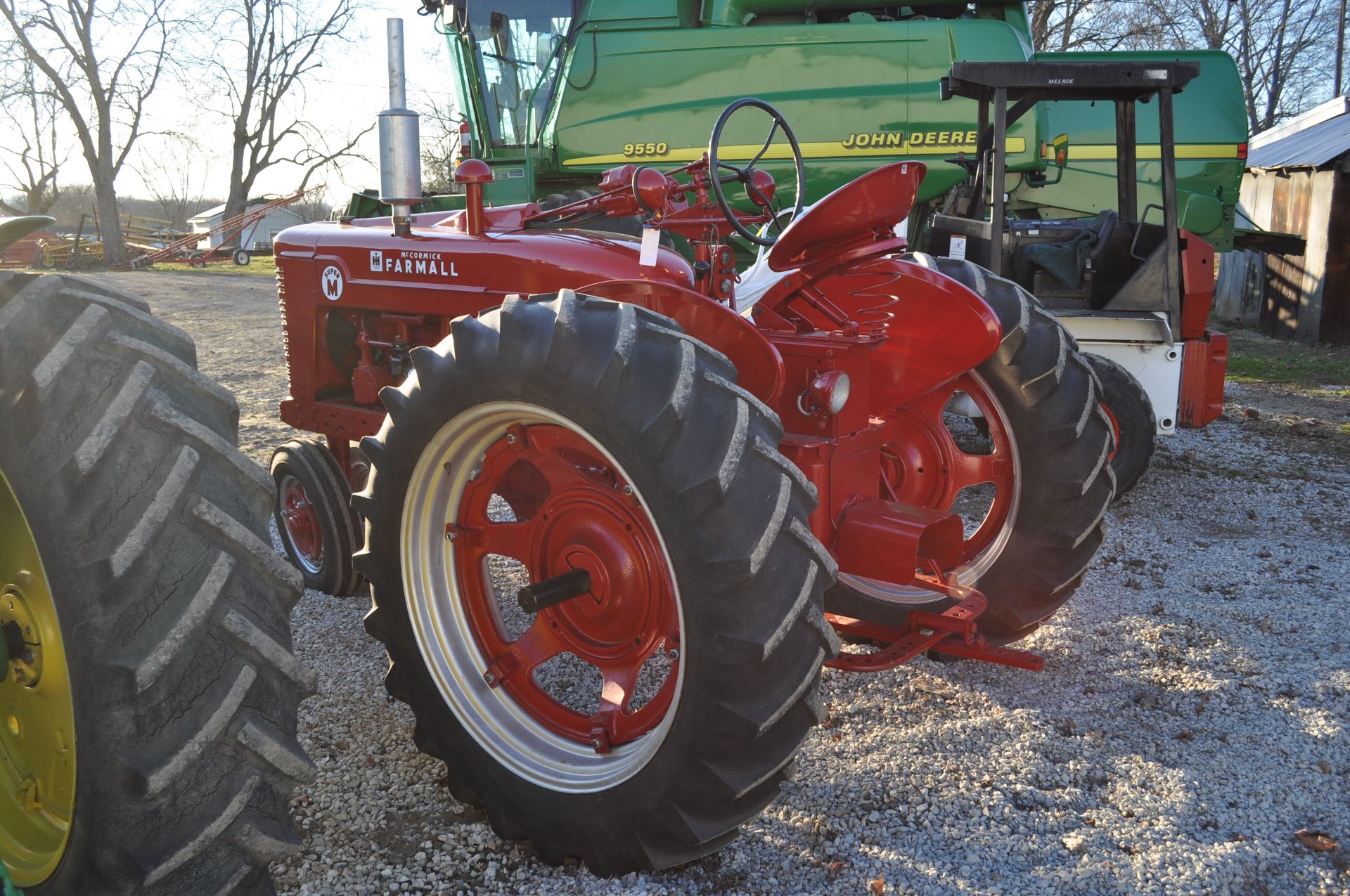 Farmall McCormick Super M tractor, gas, 13.6-38 tires, 6.00-16 narrow front, 540 PTO - Image 4 of 17