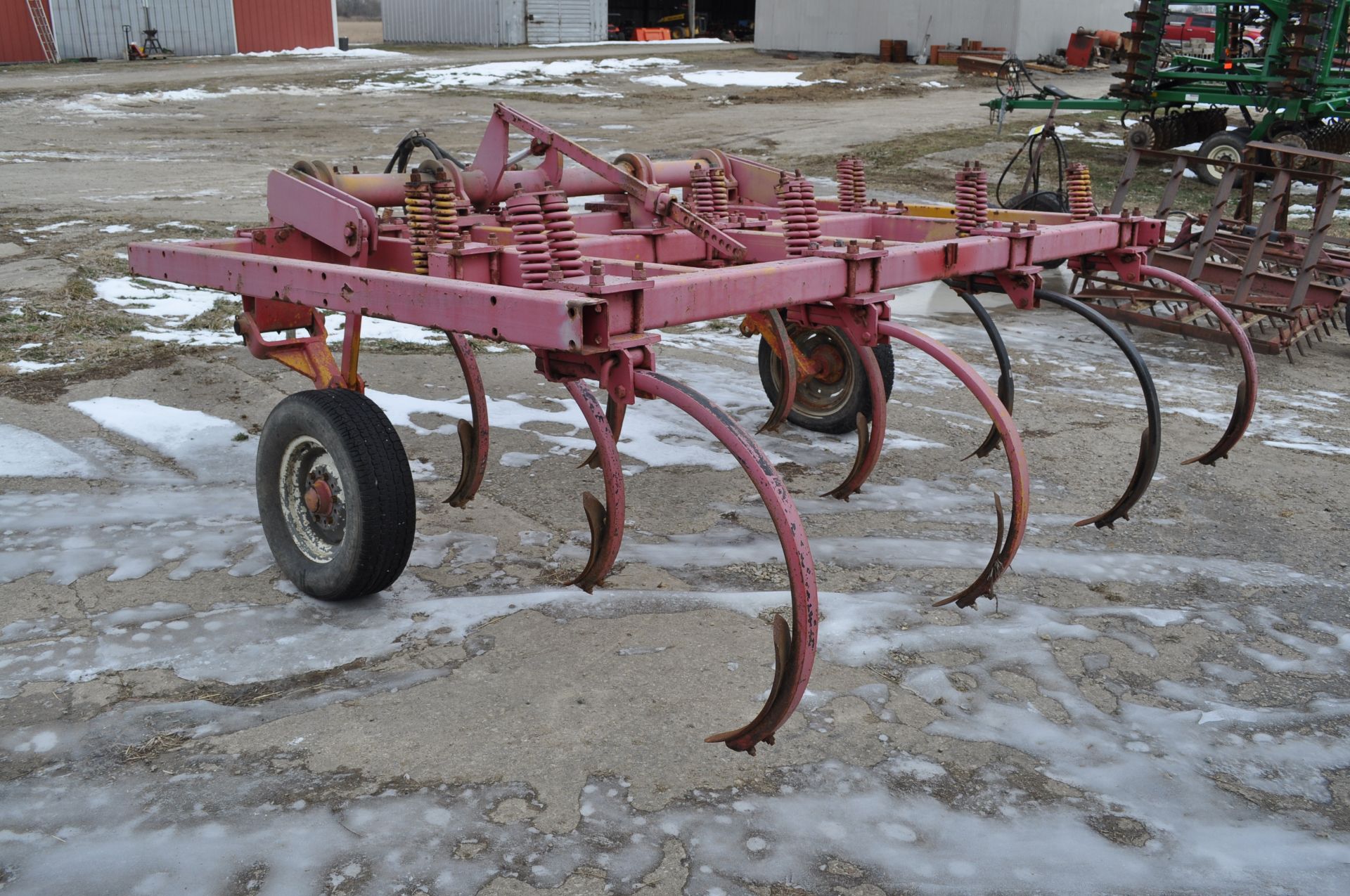 Taylor-Way 10-shank chisel plow - Image 4 of 14