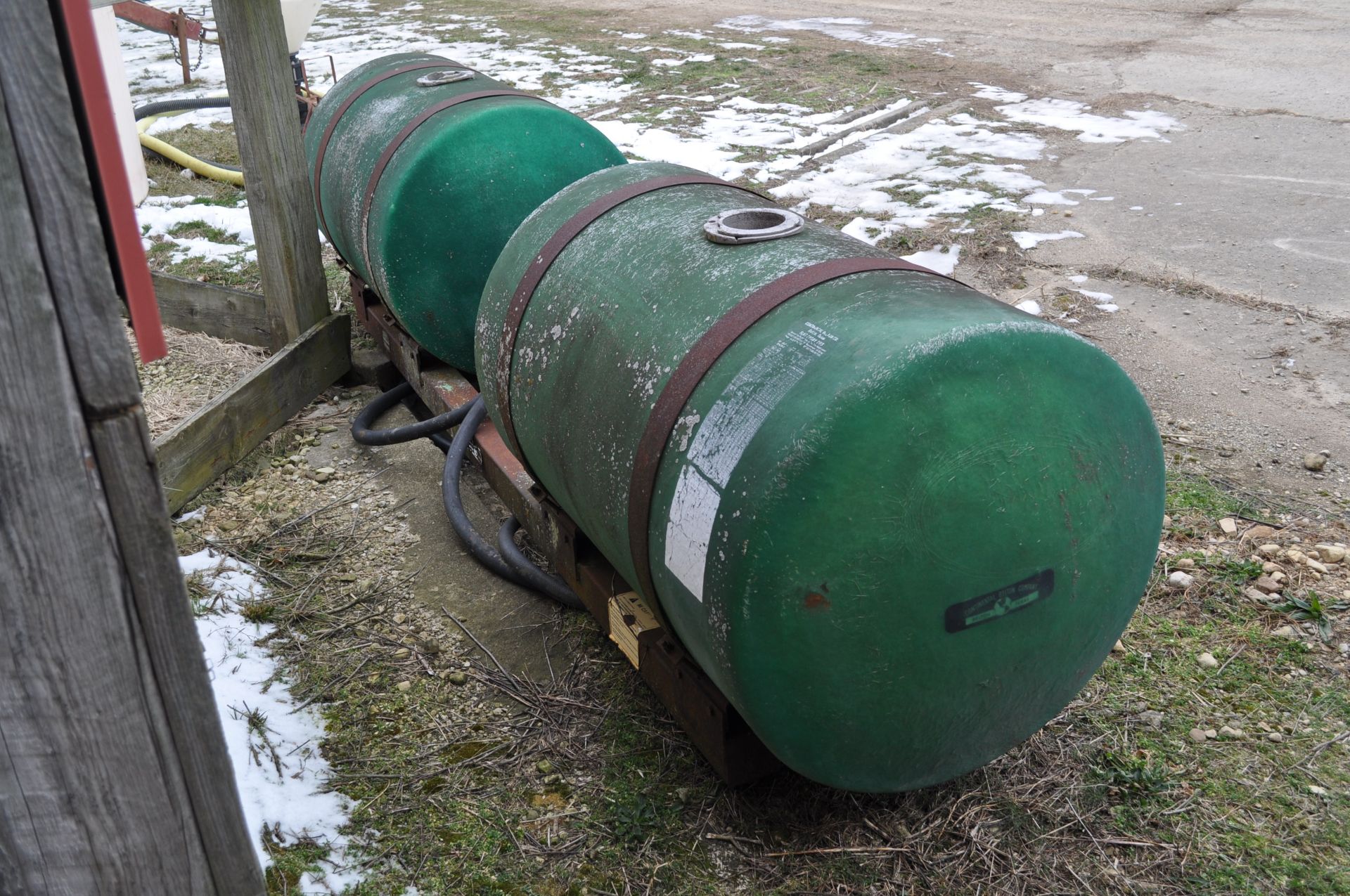 Continental saddle tanks, (2) 170 gallon tanks on frame - Image 3 of 6