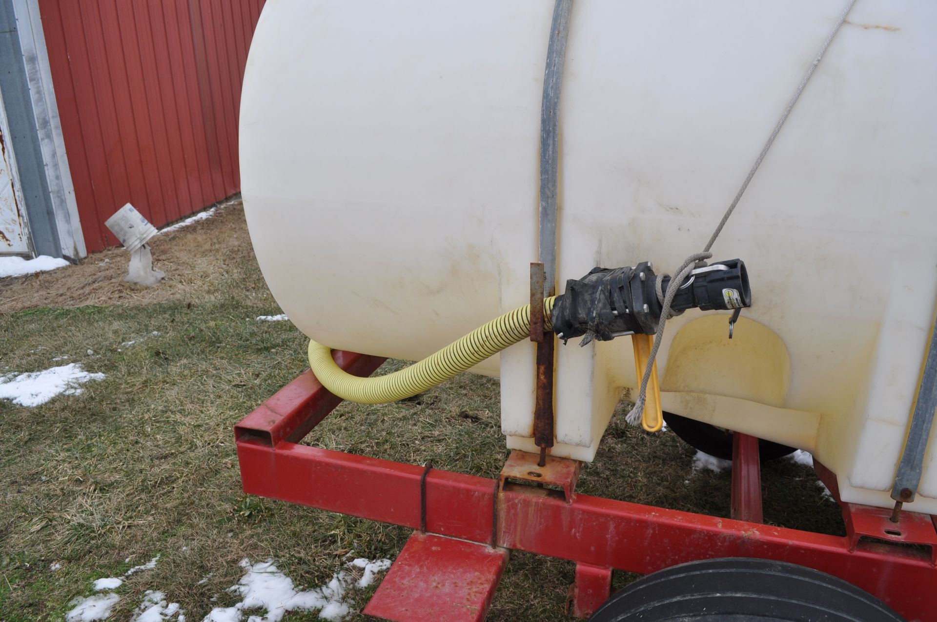 Ag Systems 1000 gal trailer, tandem axle, Briggs & Stratton 900 gas engine & 2" Banjo cast pump - Image 9 of 15