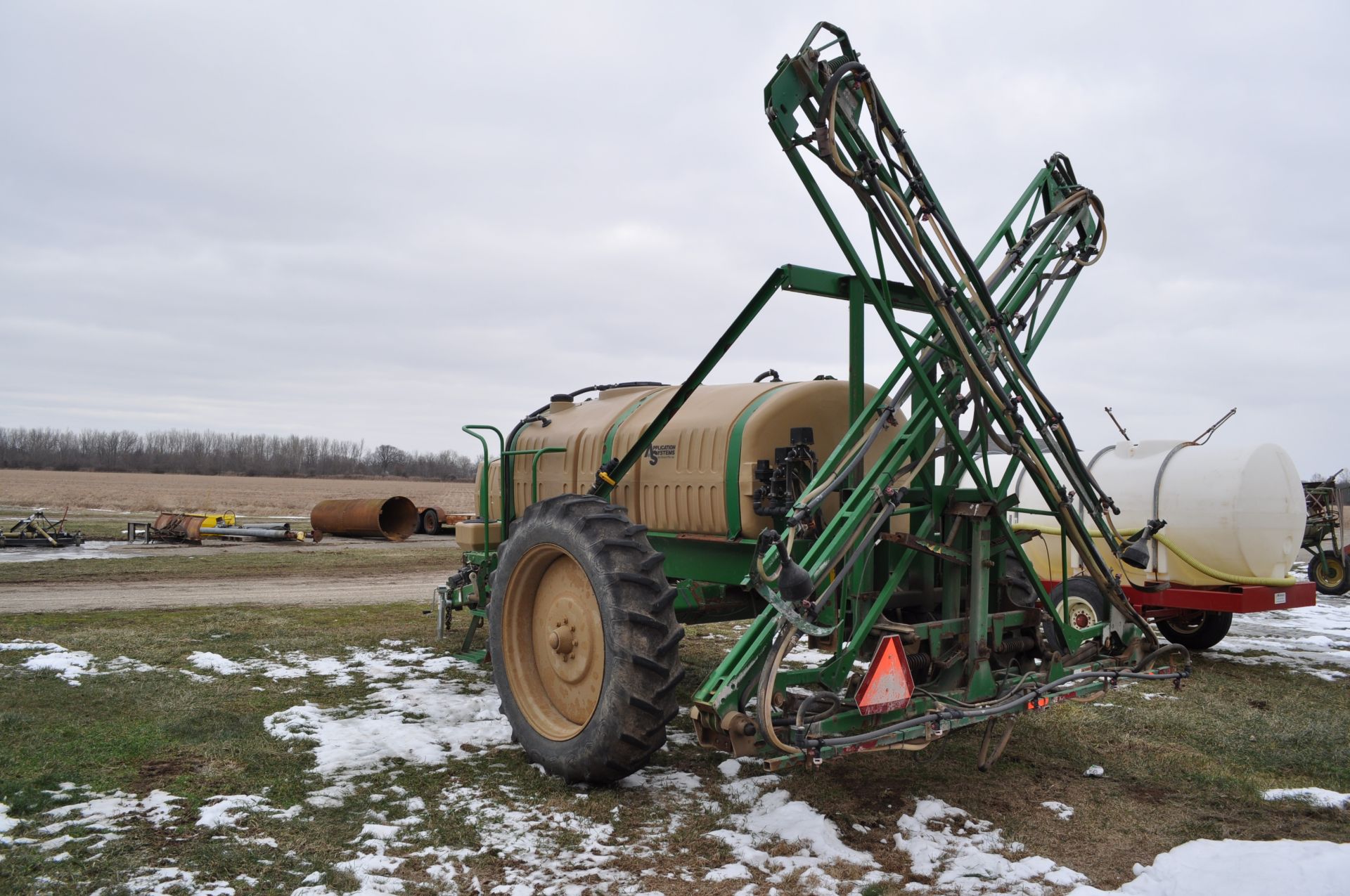 Great Plains AS1000 Application Systems sprayer, pull-type, 1000 gallon poly tank, chemical inductor - Image 4 of 26