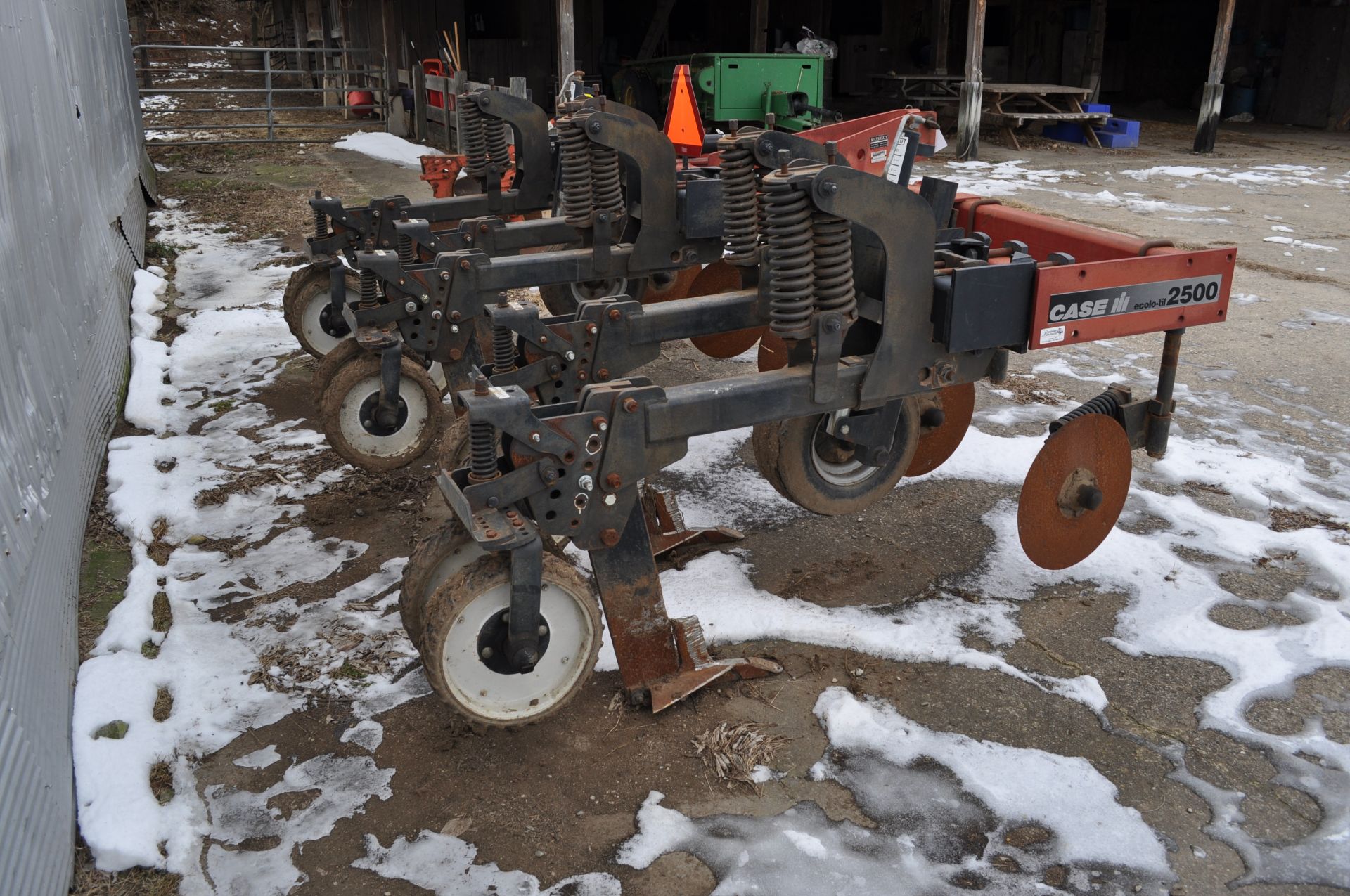 Case International 2500 B Ecolo-Till 5-shank ripper, berm tuck wheels, SN 1FH0006025 - Image 3 of 16