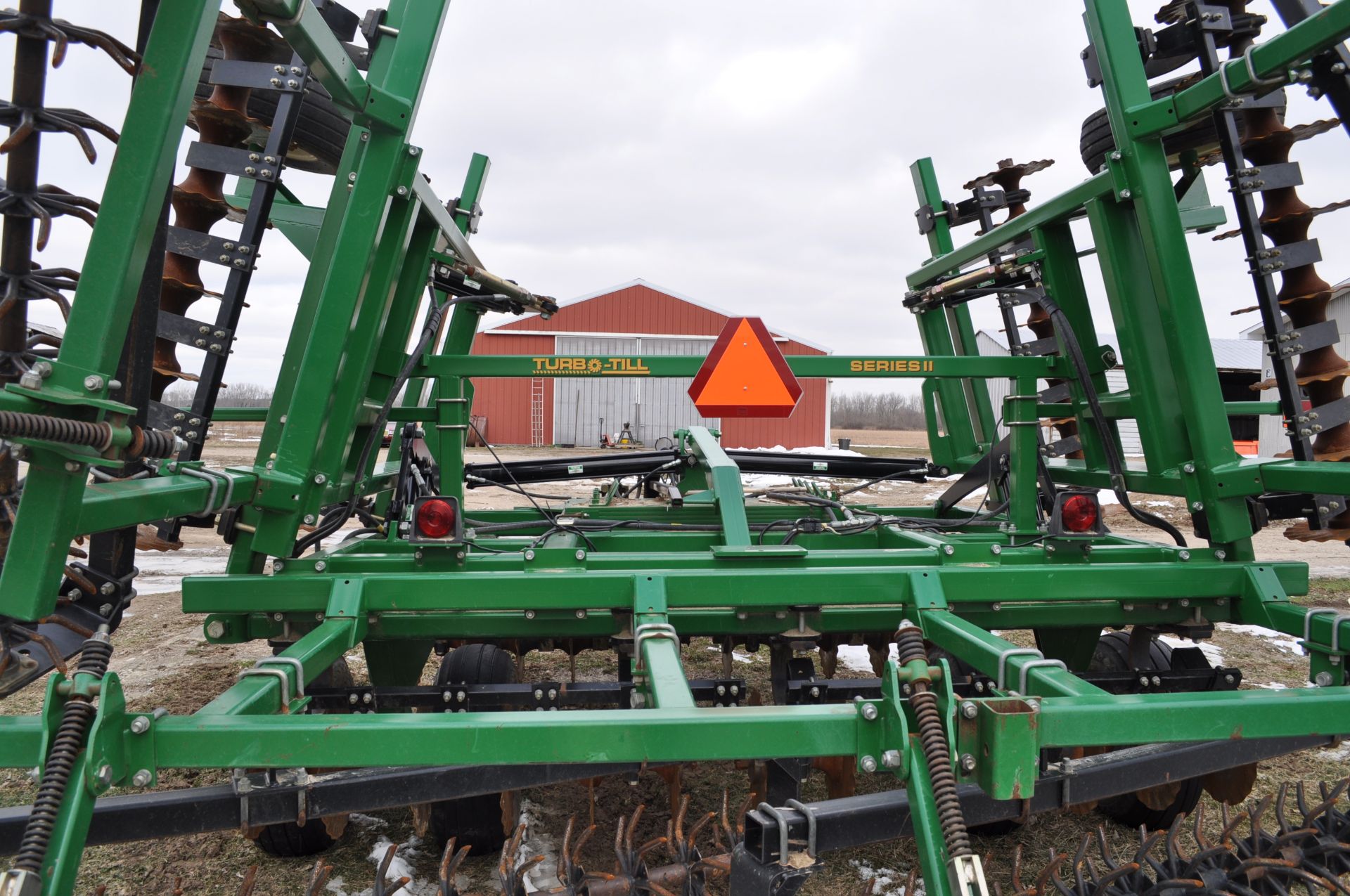 24’ Great Plains Series II Turbo-Till, flat bar rolling baskets, spider harrow, hyd fold, SN 3919NN - Image 15 of 26