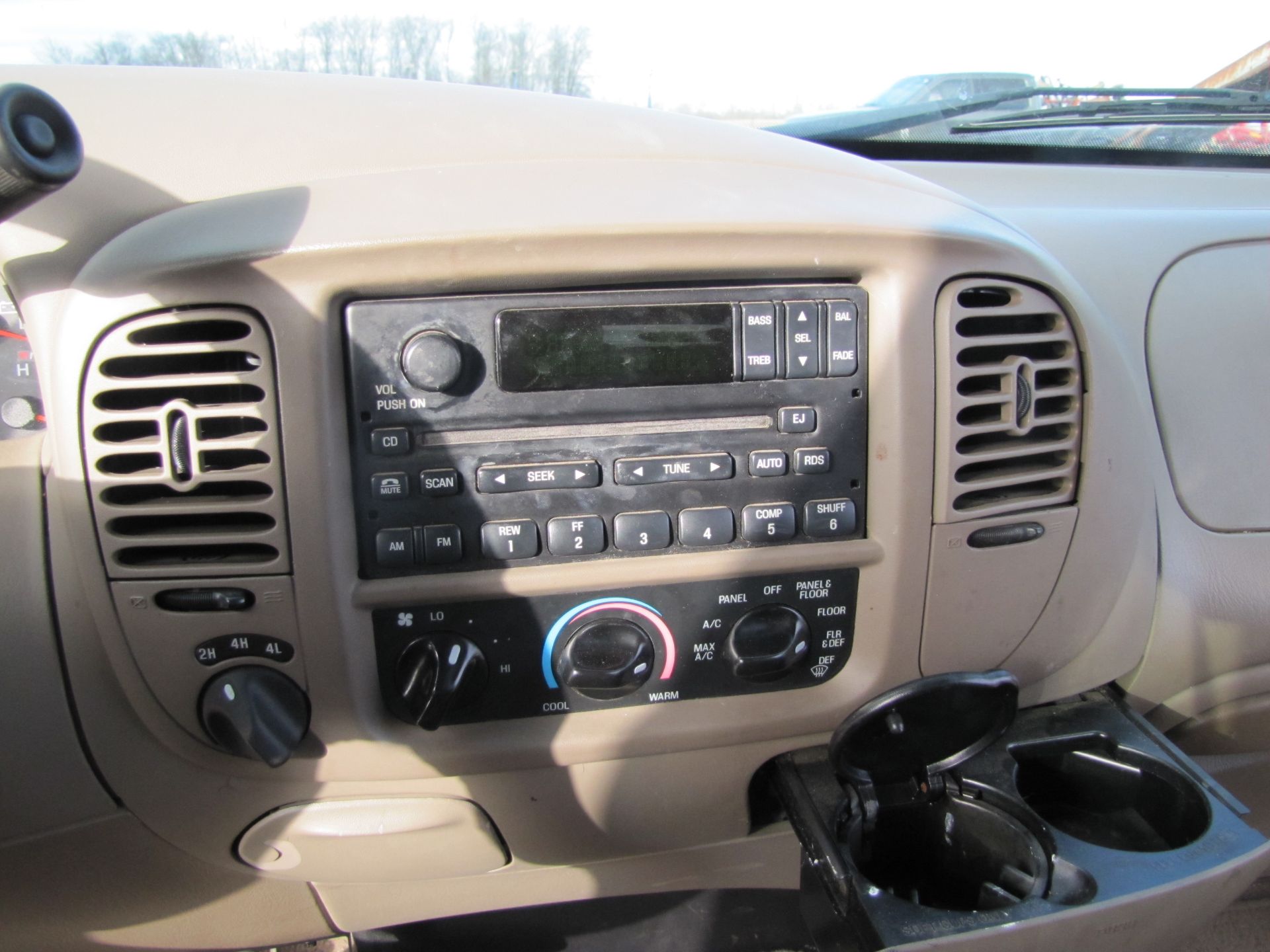 2002 Ford F-150 XLT pick-up truck, 4x4, super crew, auto, Triton V-8, 171,000 miles - Image 56 of 67