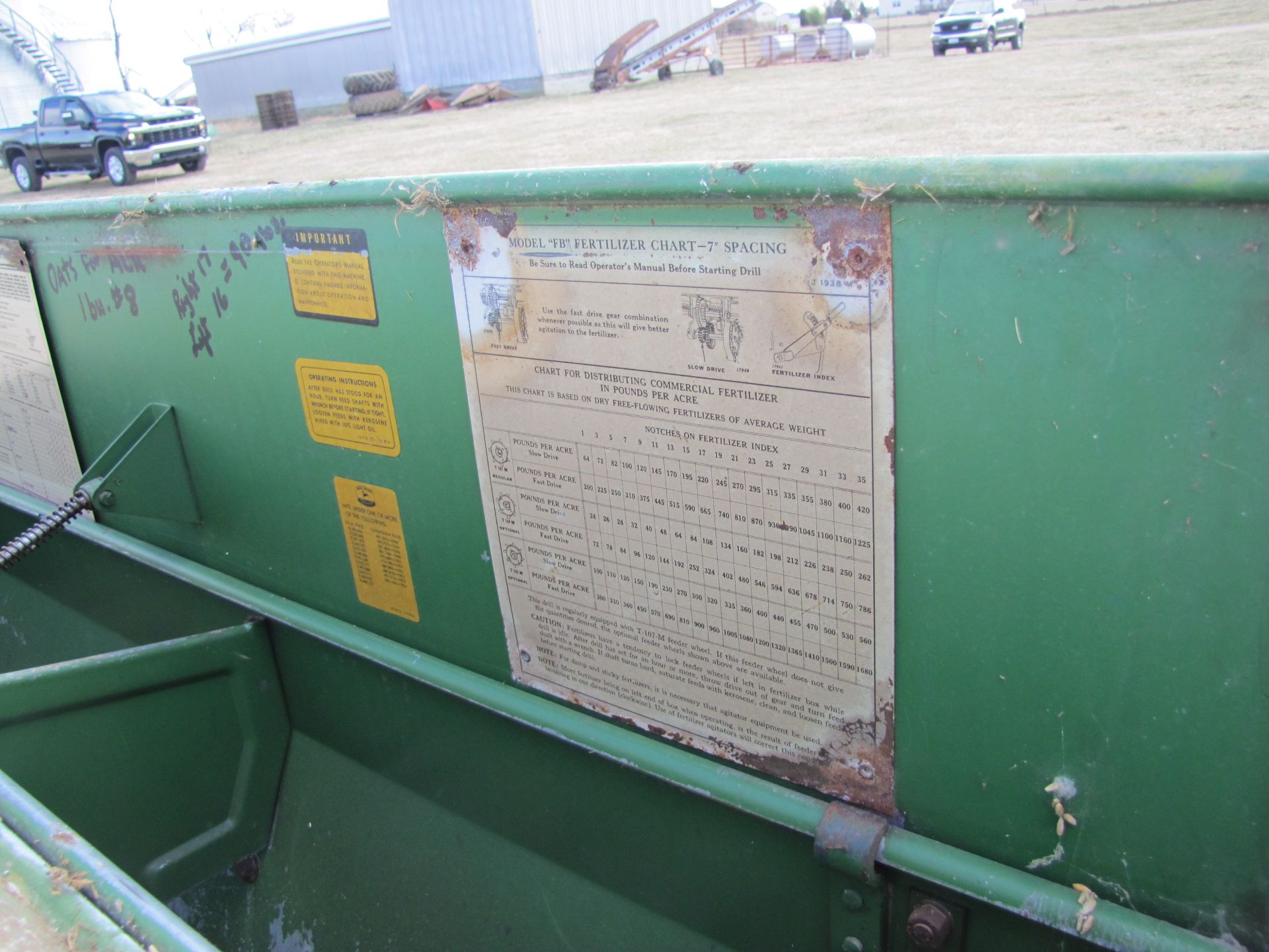 9’ John Deere Van Brunt end wheel drill, 7’’ spacing, grass seed box, SN5610 - Image 31 of 32