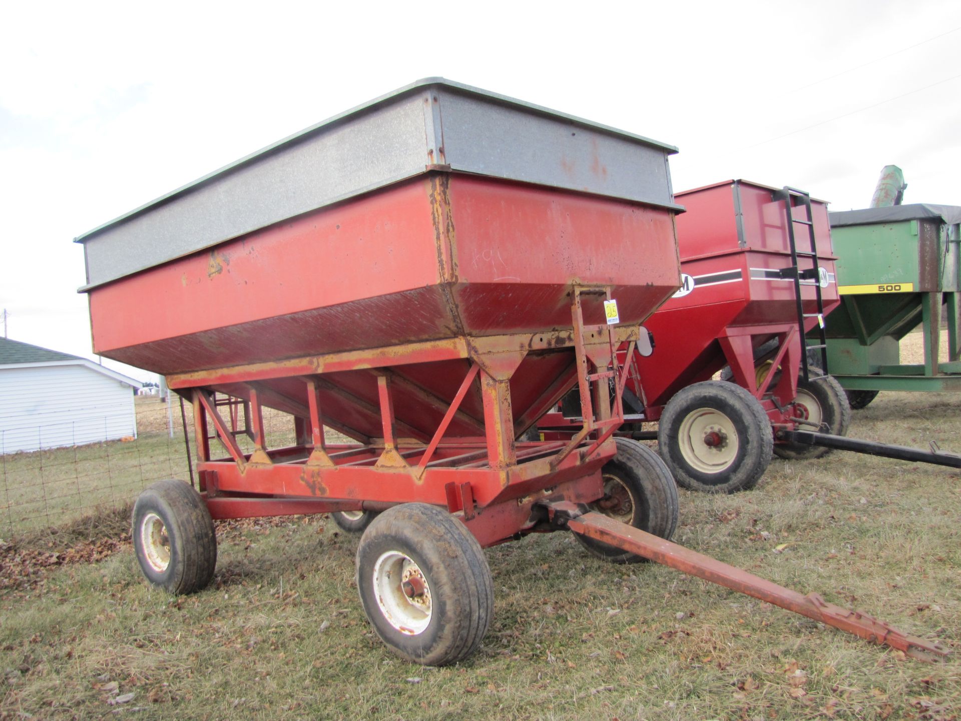 BII 335 deluxe gravity wagon, 12.5 SR15 tires, SN 13639 - Image 7 of 21