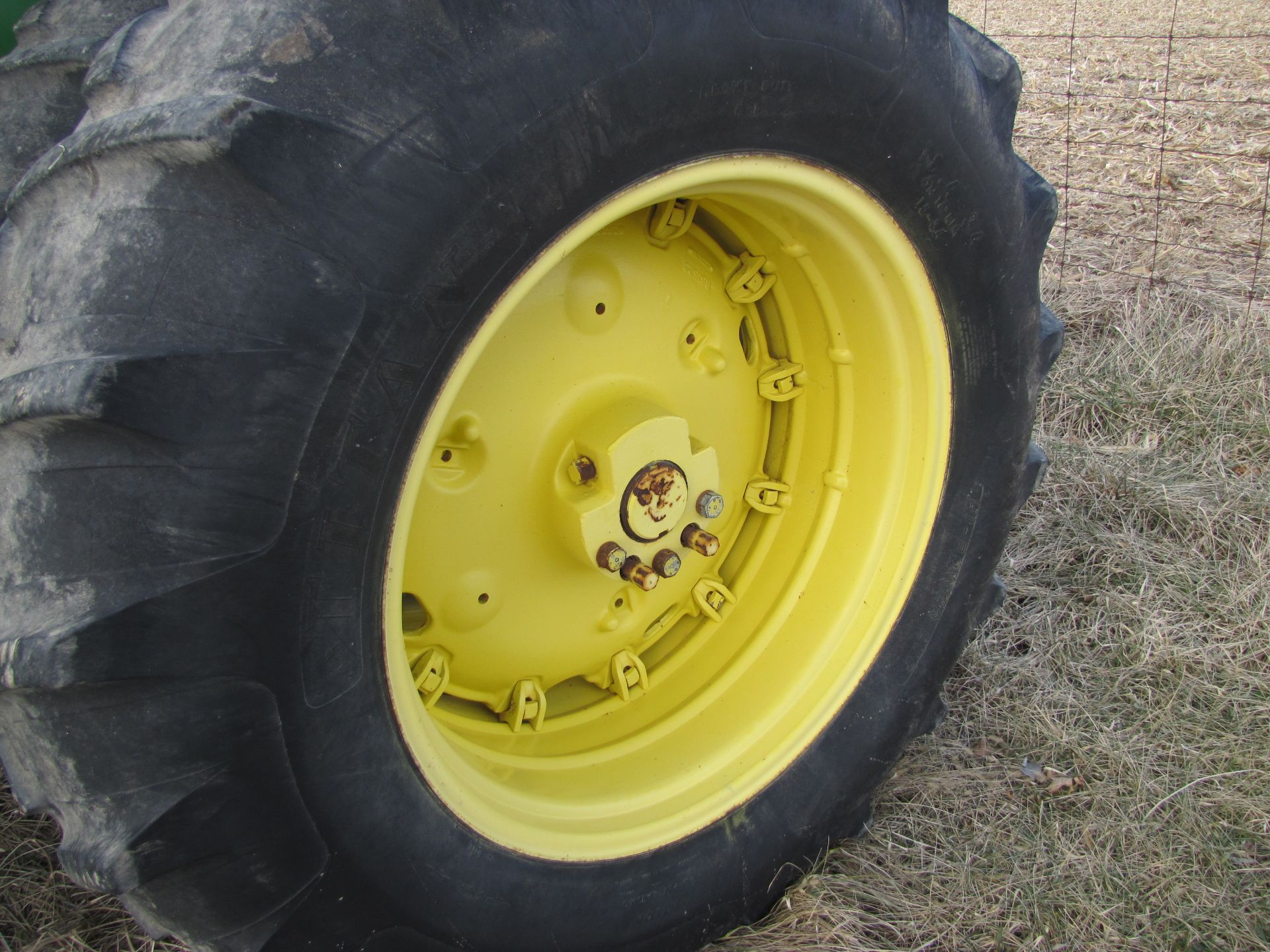 John Deere 8440 tractor, 4WD, C/H/A, 18.4-34 tires, 1000 PTO - Image 19 of 61