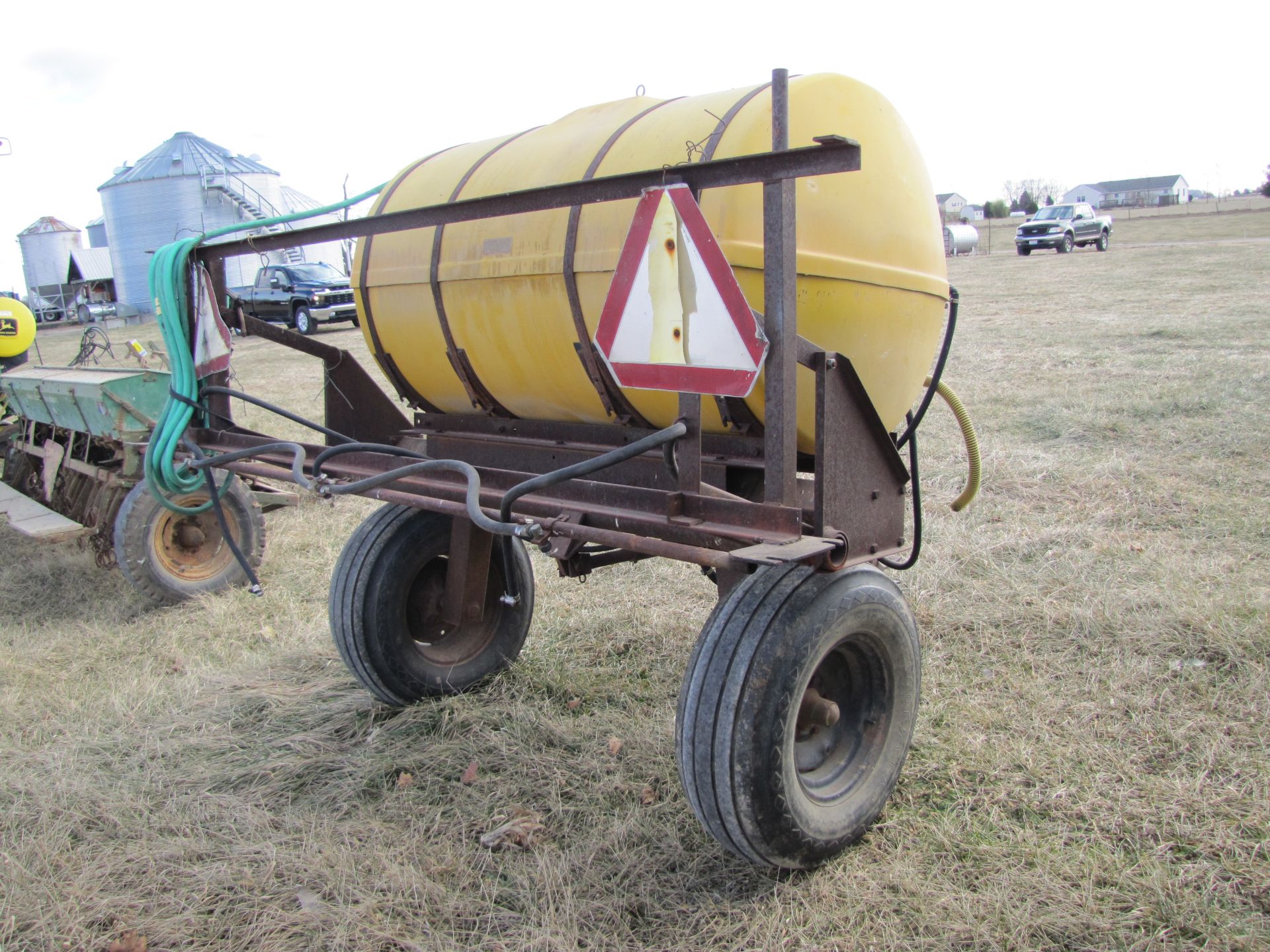 300 gal Continental Belton sprayer, 8' boom, model RD8, SN 1304 - Image 6 of 13