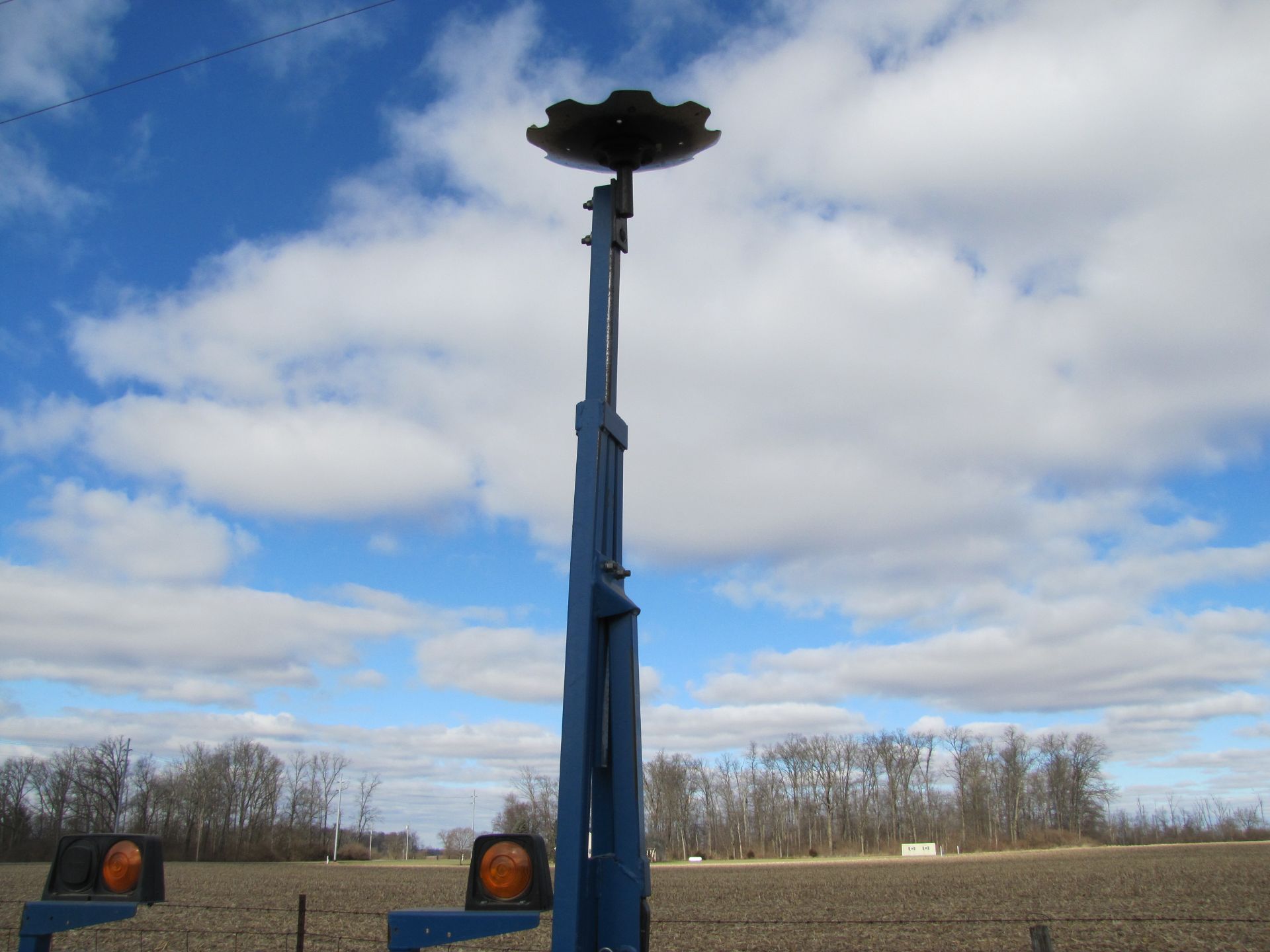 Kinze 3000 6-row planter w/ splitter (plus extra row), double frame, 30’’, hyd markers, SN 643197 - Image 23 of 45