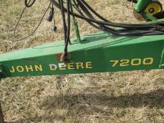 John Deere 7200 6-row planter, 30’’, MaxEmerge 2, vacuum, liquid fert, insecticide boxes