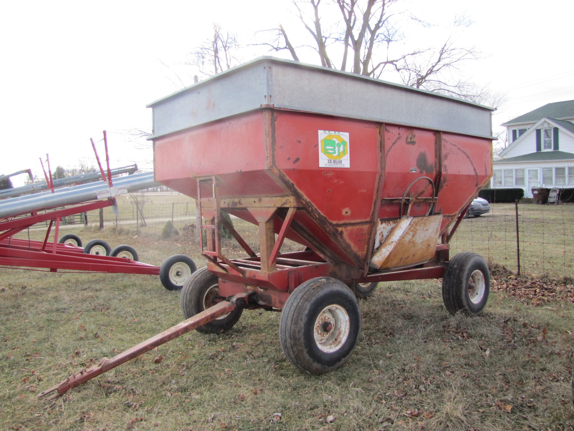 BII 335 deluxe gravity wagon, 12.5 SR15 tires, SN 13639 - Image 3 of 21