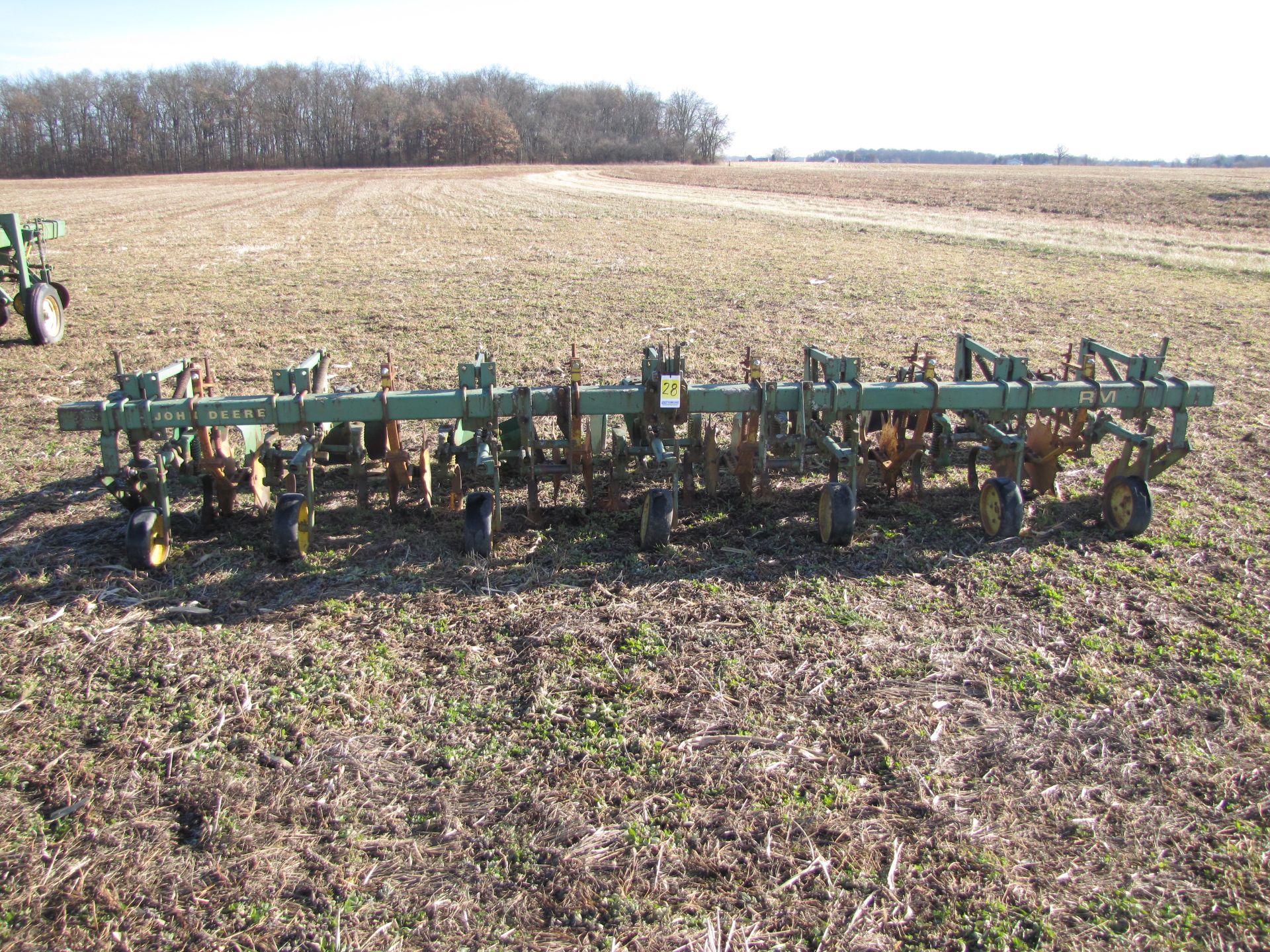 John Deere RM 6R30 row-crop cultivator, 3 pt, rolling shields - Image 5 of 15