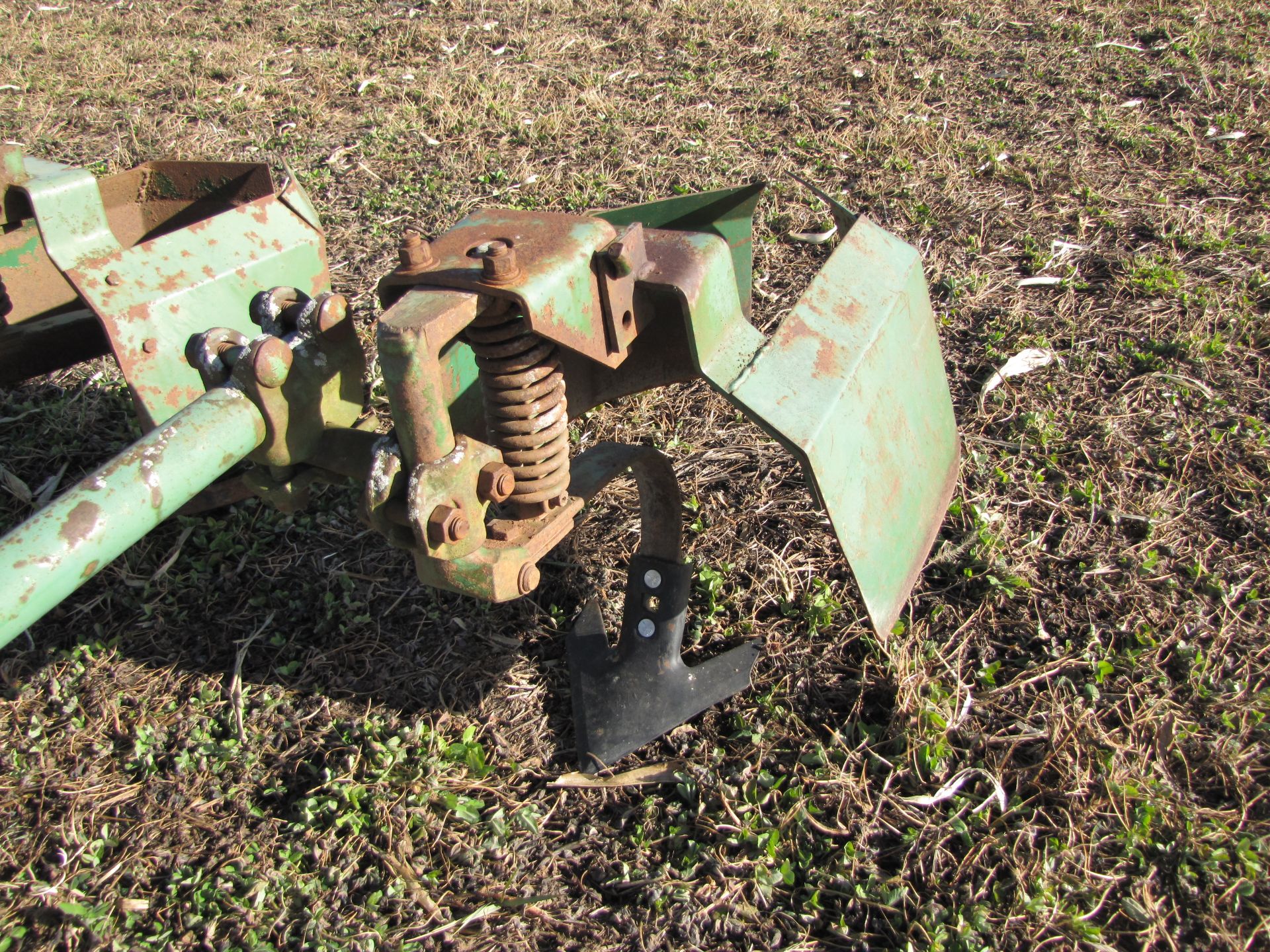 John Deere RM 6R30 row-crop cultivator, 3 pt, rolling shields - Image 11 of 15