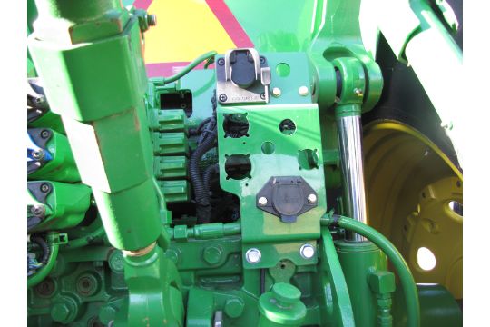 John Deere 7200R tractor - Image 28 of 69