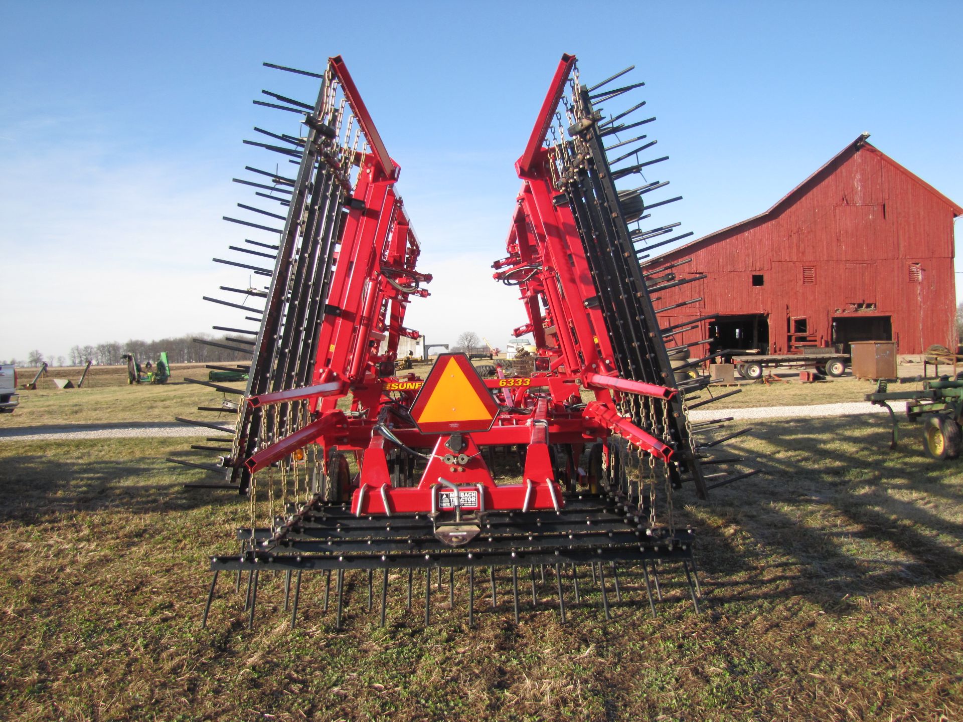 25’ Sunflower 6333 soil finisher, hyd fold, 6-bar high residue harrow, rear hitch, rear hyd - Image 4 of 31