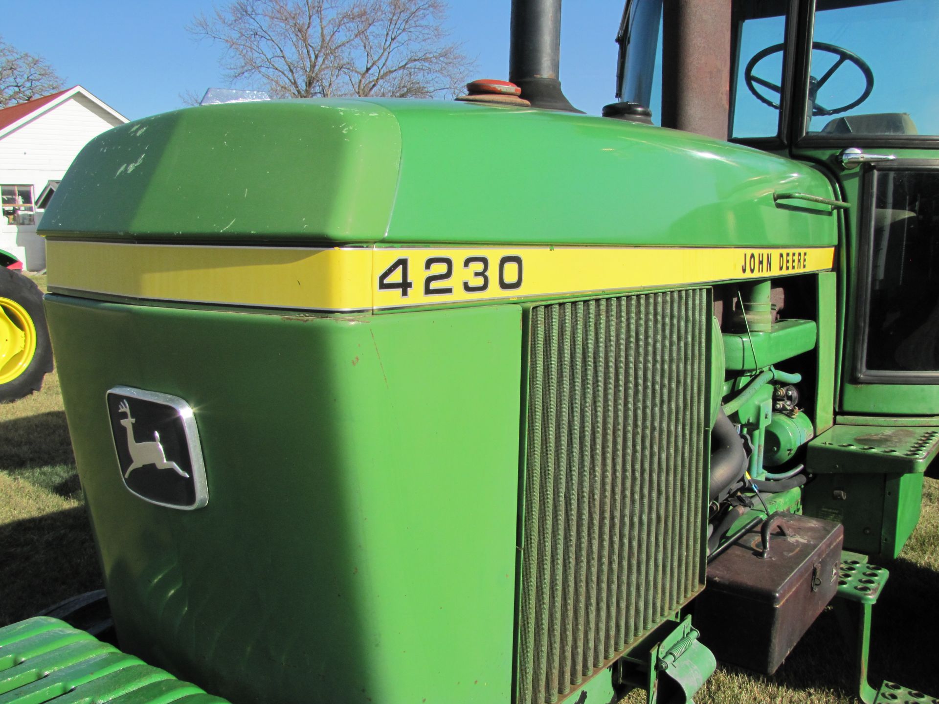 John Deere 4230 tractor - Image 10 of 49