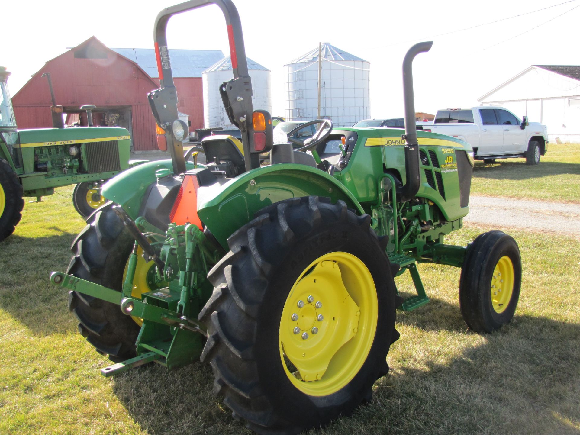 John Deere 5055E tractor - Image 6 of 46