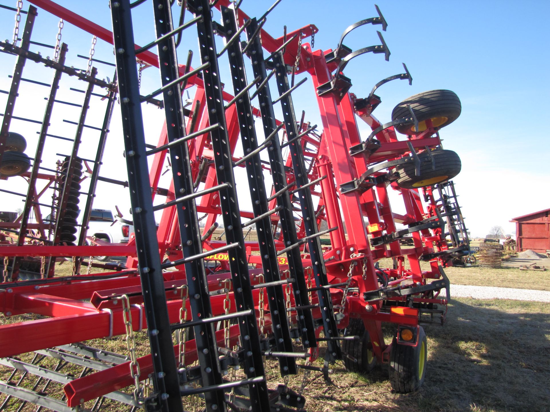 25’ Sunflower 6333 soil finisher, hyd fold, 6-bar high residue harrow, rear hitch, rear hyd - Image 21 of 31