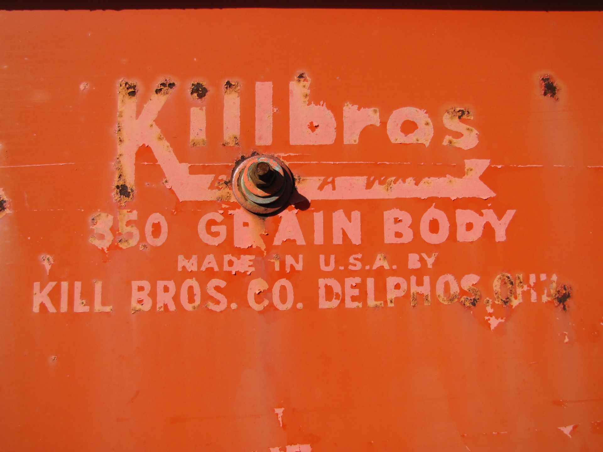 Killbros 350 gravity bed wagon on 1065 John Deere gear - Image 15 of 23