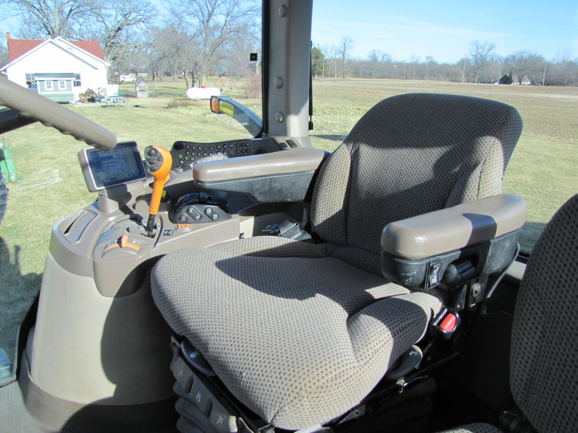 John Deere 7200R tractor - Image 52 of 69