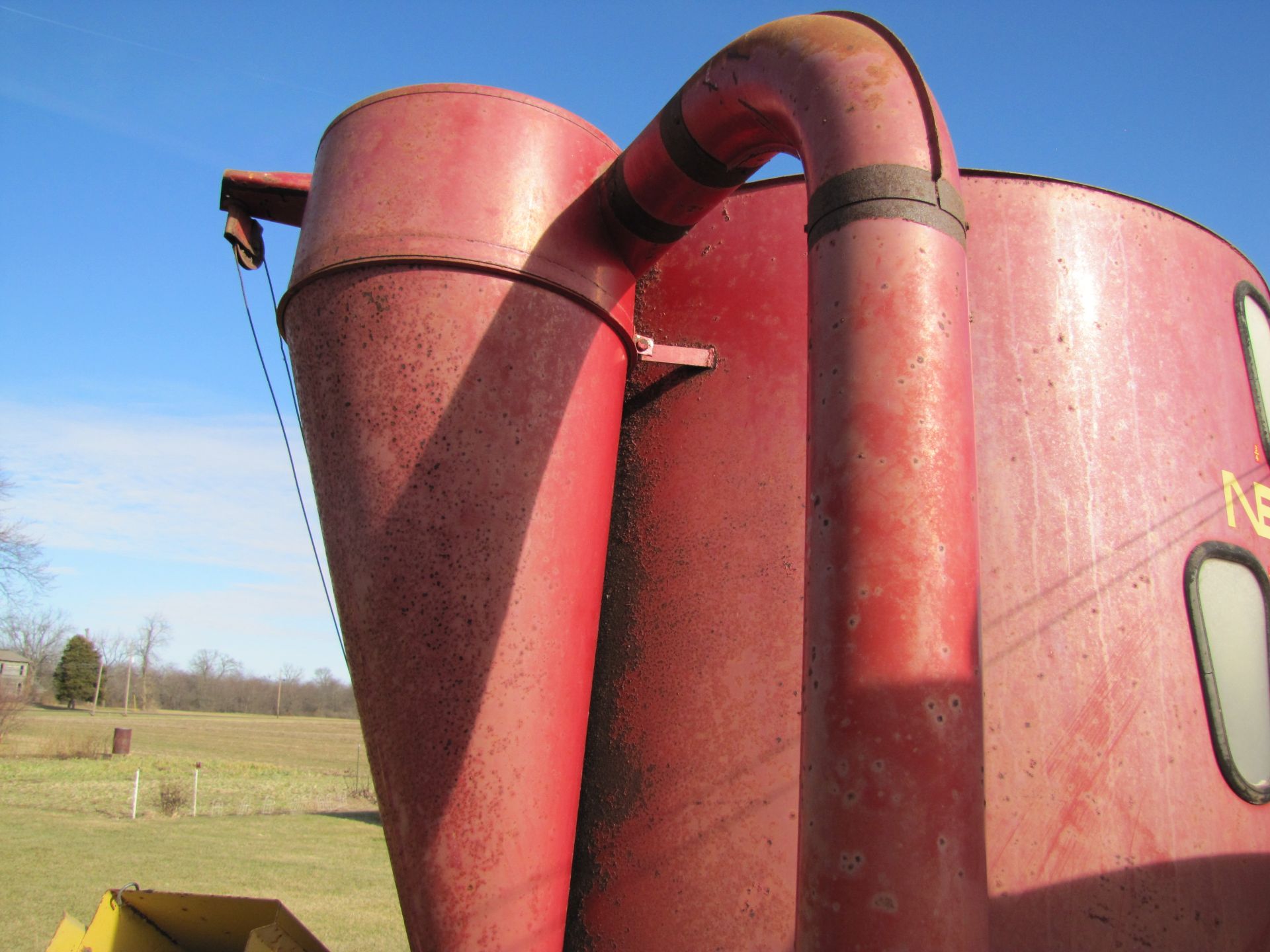 New Holland 352 grinder mixer, scales, ear corn chute, 540 pto - Image 28 of 31