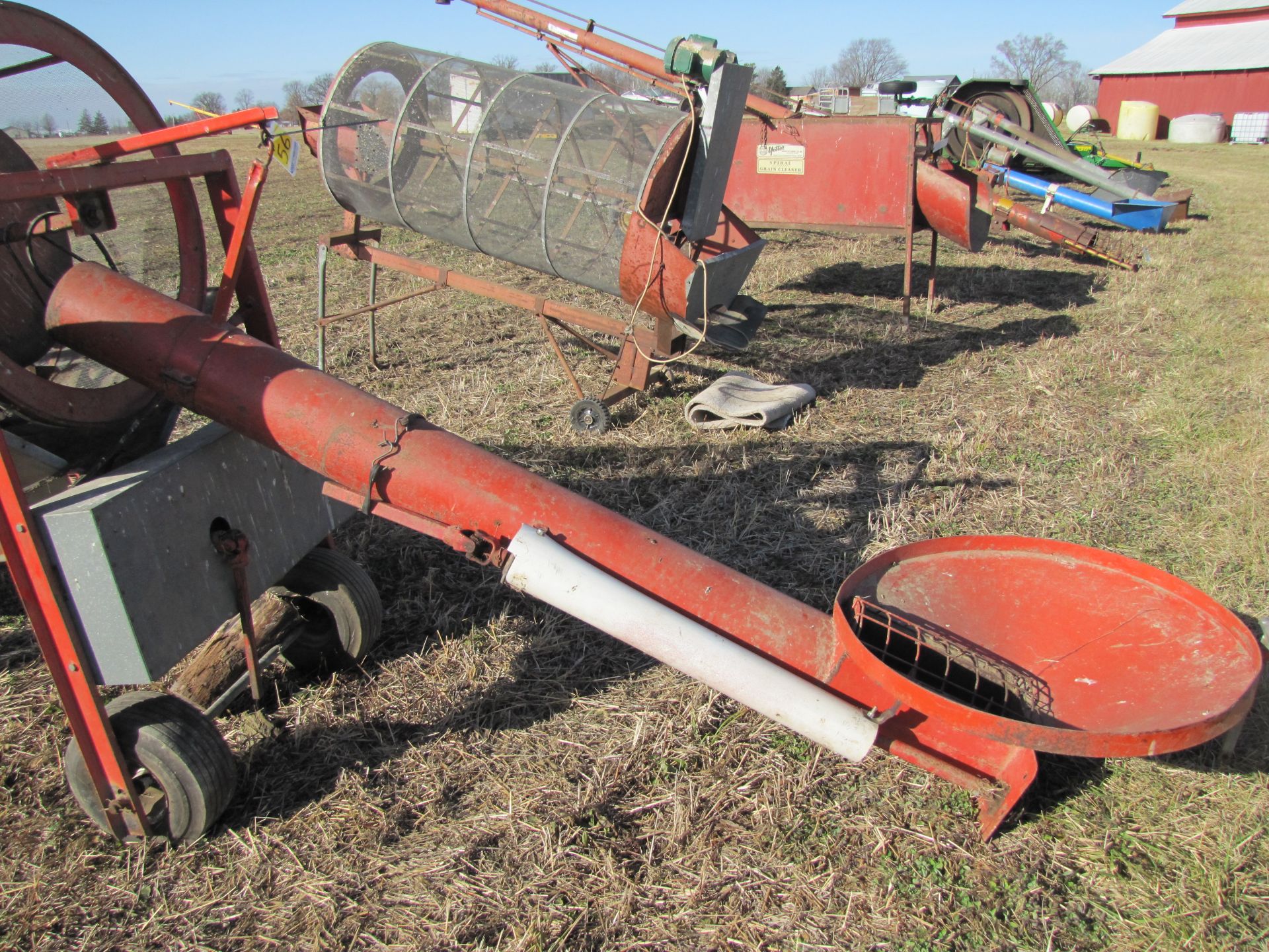 Snow-co grain cleaner, electric motor - Image 8 of 14