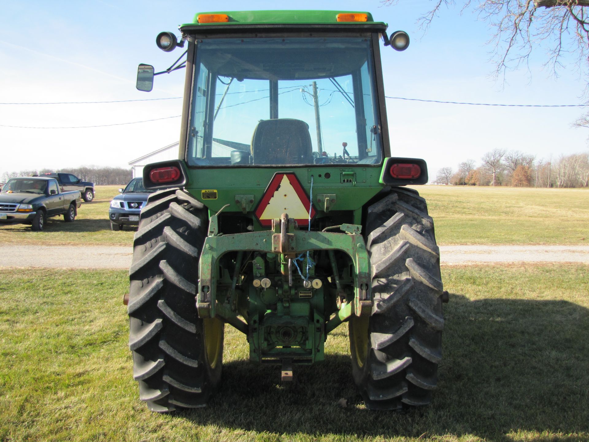 John Deere 4230 tractor - Image 5 of 49