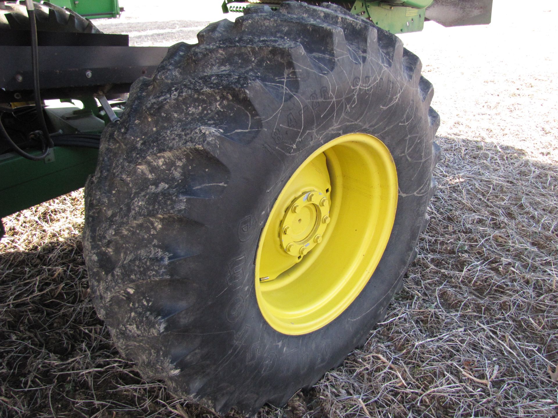 John Deere 9510 Combine - Image 31 of 78