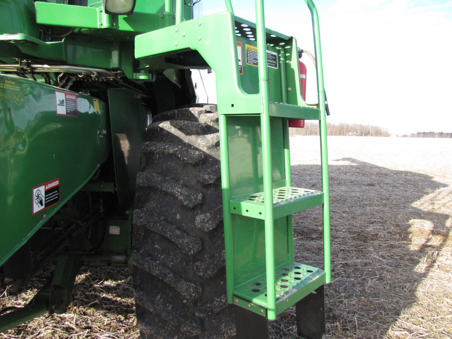 John Deere 9510 Combine - Image 16 of 78