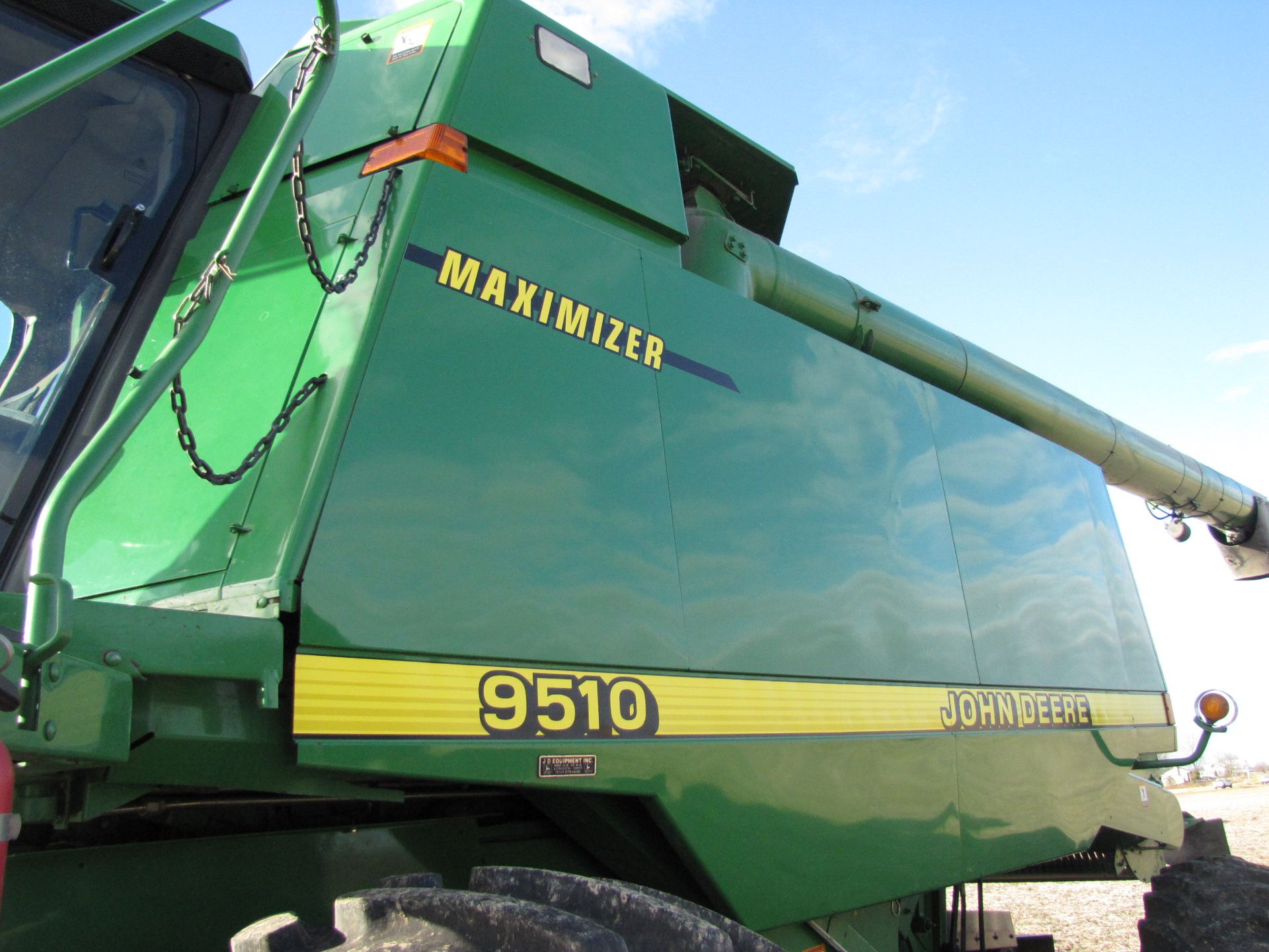 John Deere 9510 Combine - Image 20 of 78