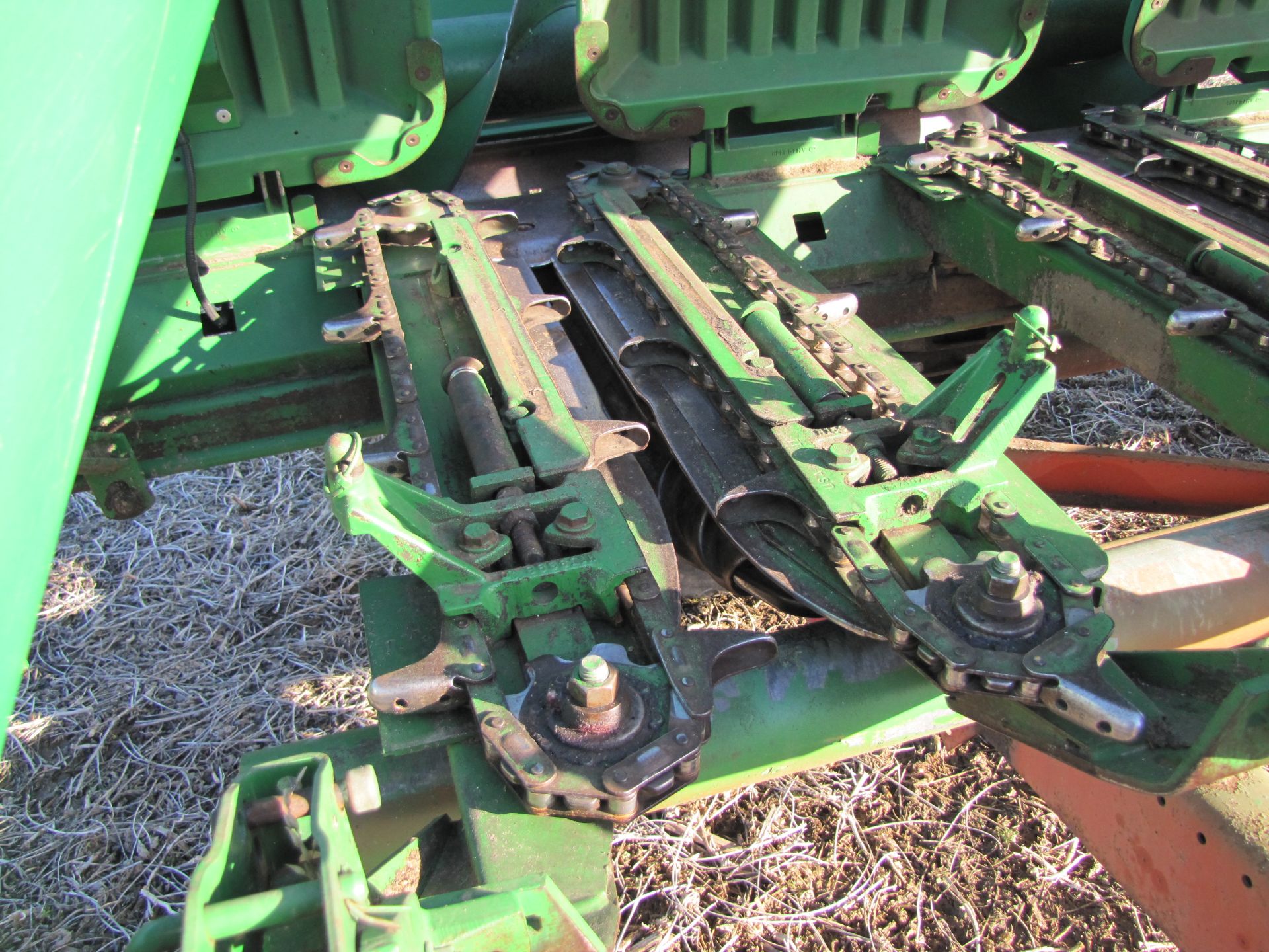 JD 893 corn head - Image 13 of 25