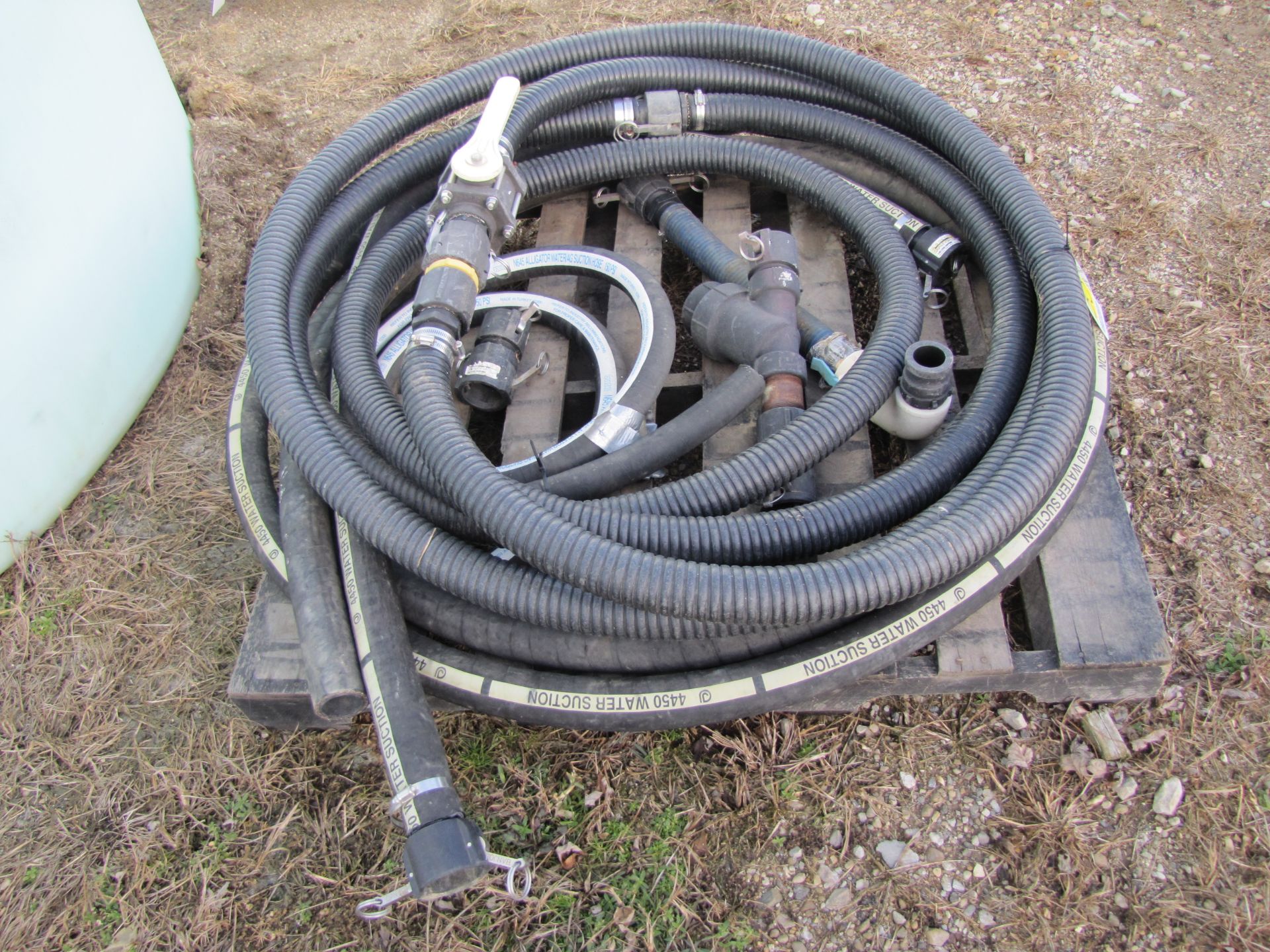 2" hose and fittings - Image 2 of 3