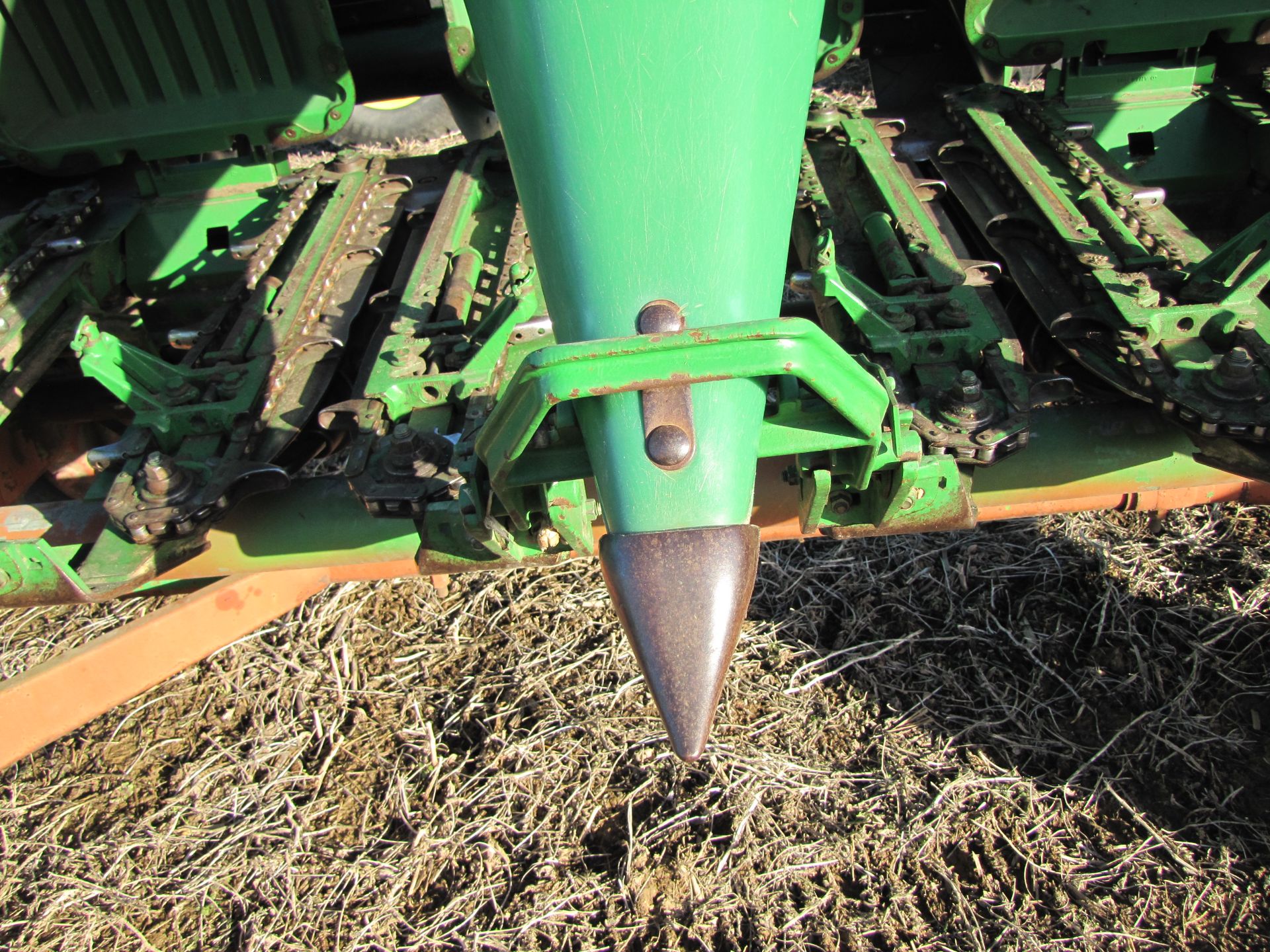 JD 893 corn head - Image 16 of 25