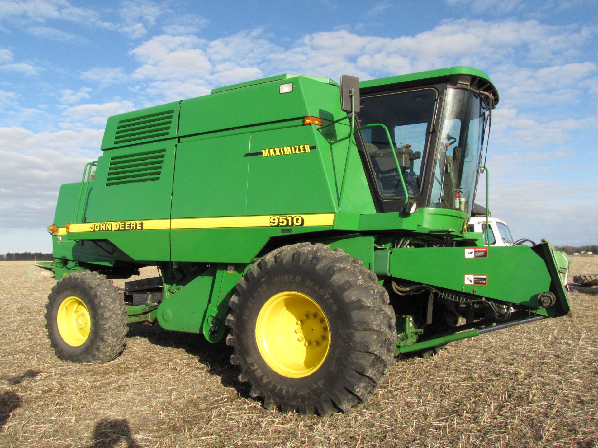 John Deere 9510 Combine - Image 8 of 78