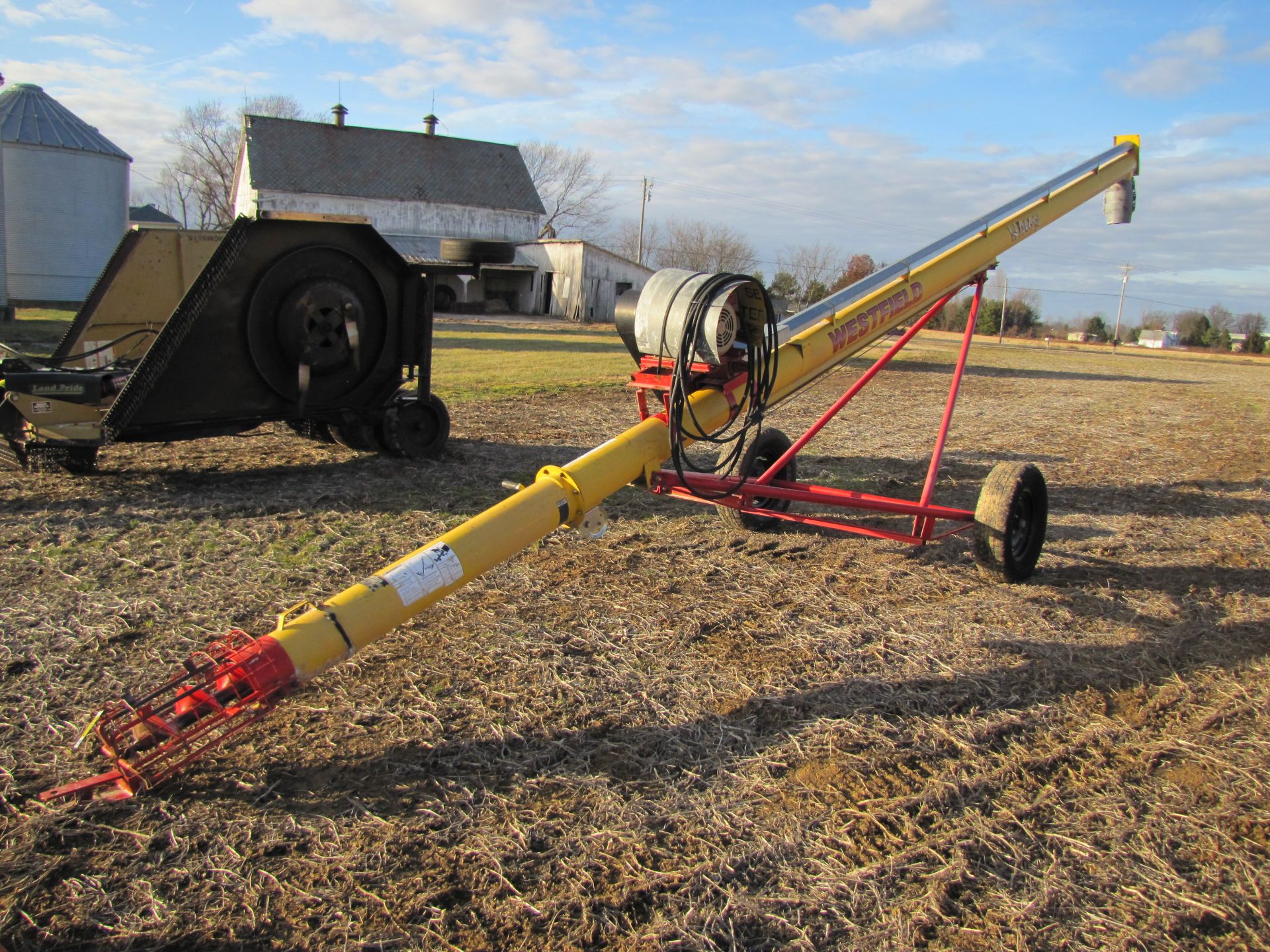 Westfield WR 80-31 auger w/ 5 hp single phase motor