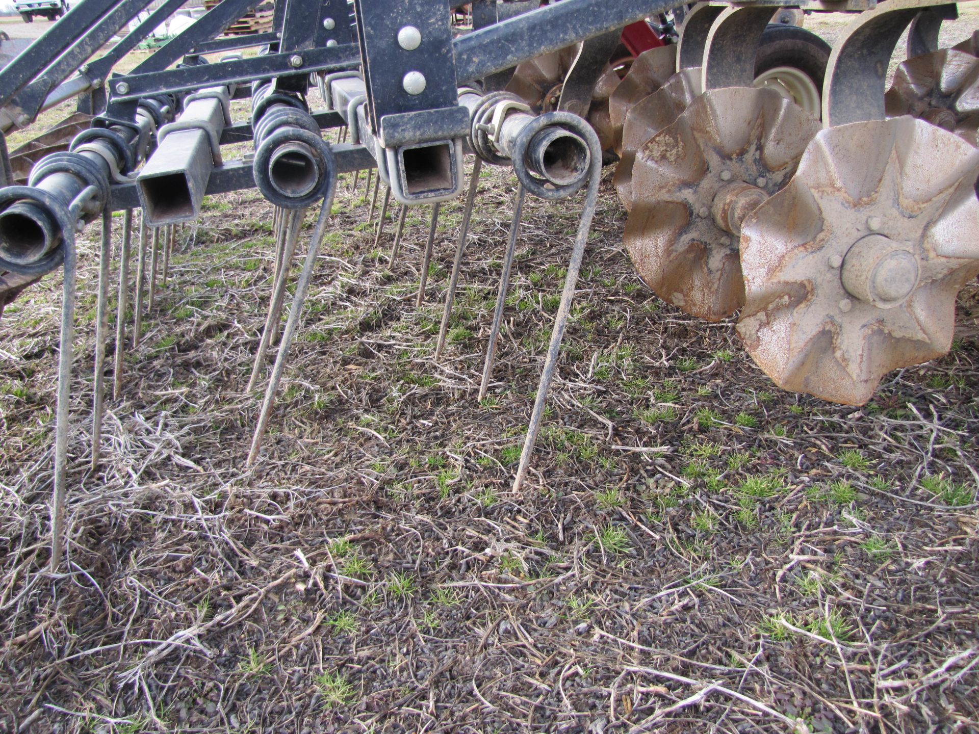 20’ 6” Salford vertical tillage tool, RTS 570 - Image 13 of 35