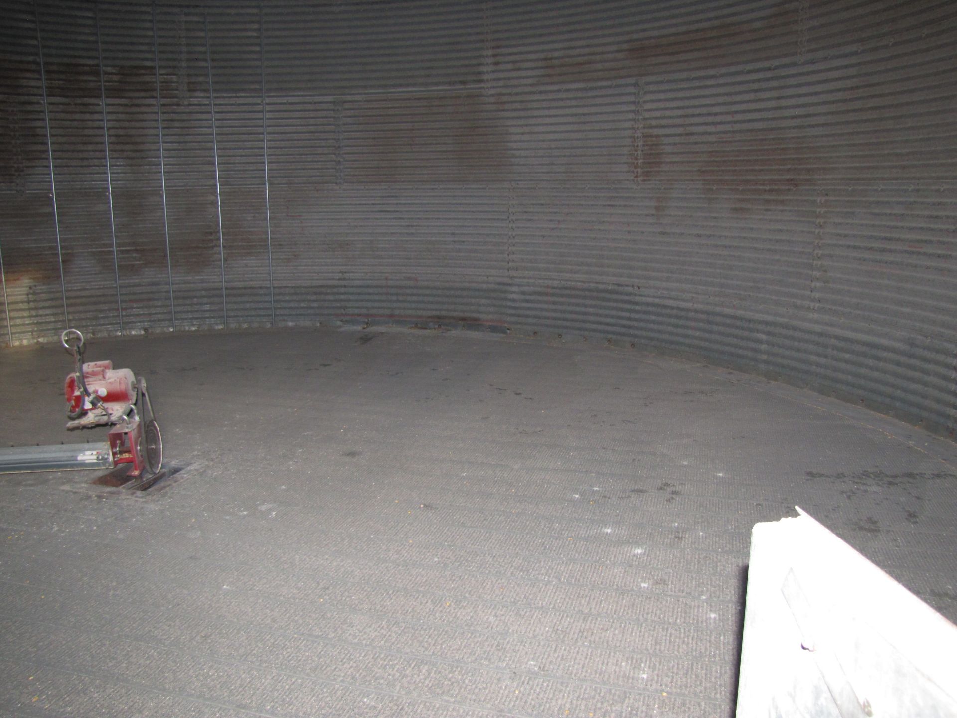 24’ x 7-ring grain bin - Image 16 of 16