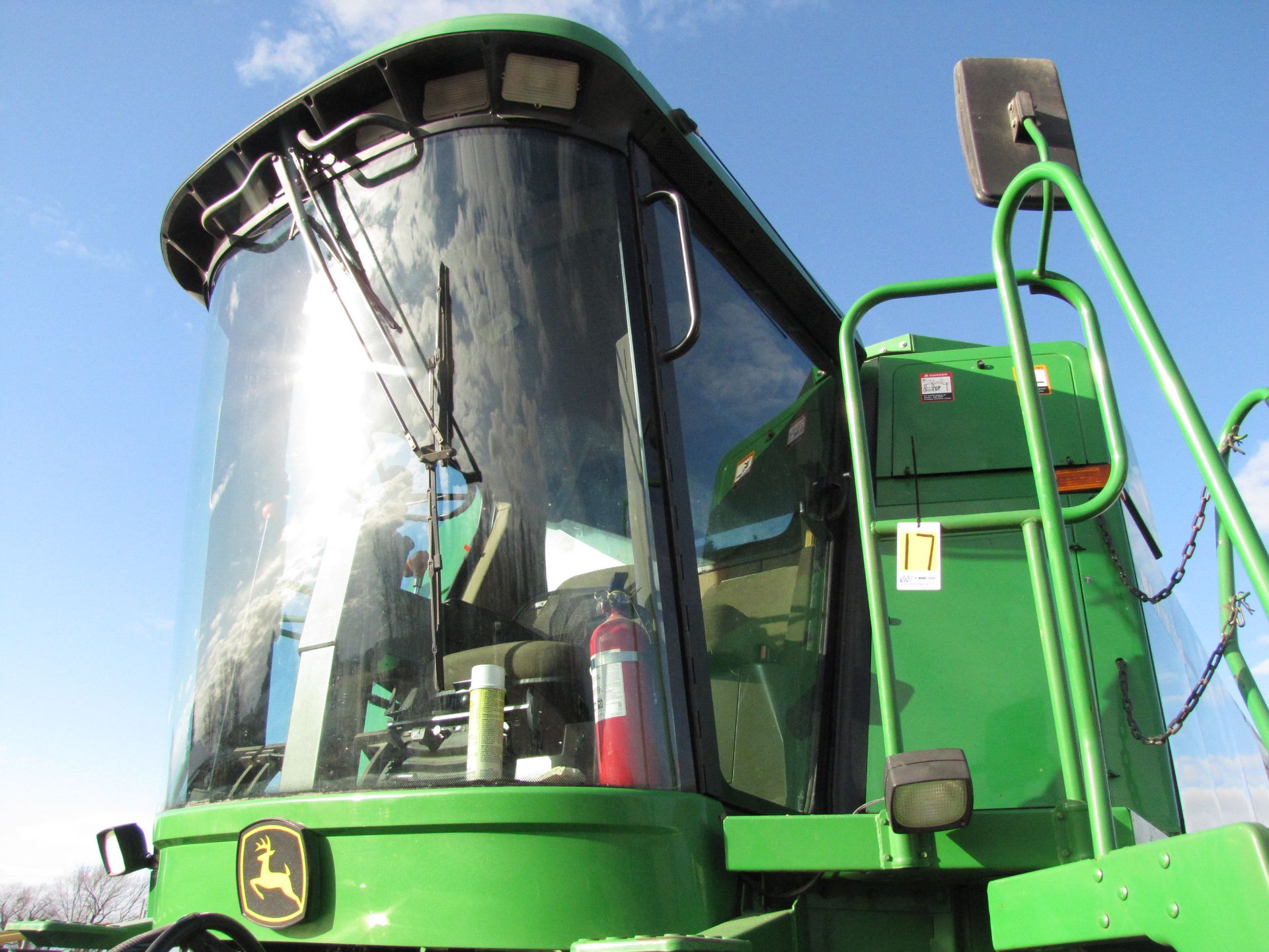 John Deere 9510 Combine - Image 17 of 78