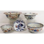 Five pieces of 18th century Chinese porcelain decorated in the Imari palette, comprising:  four