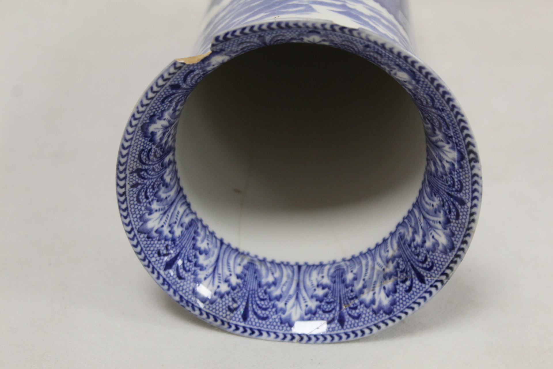 18th century Chinese blue and white porcelain teapot of reeded cylindrical form with entwined - Image 15 of 21
