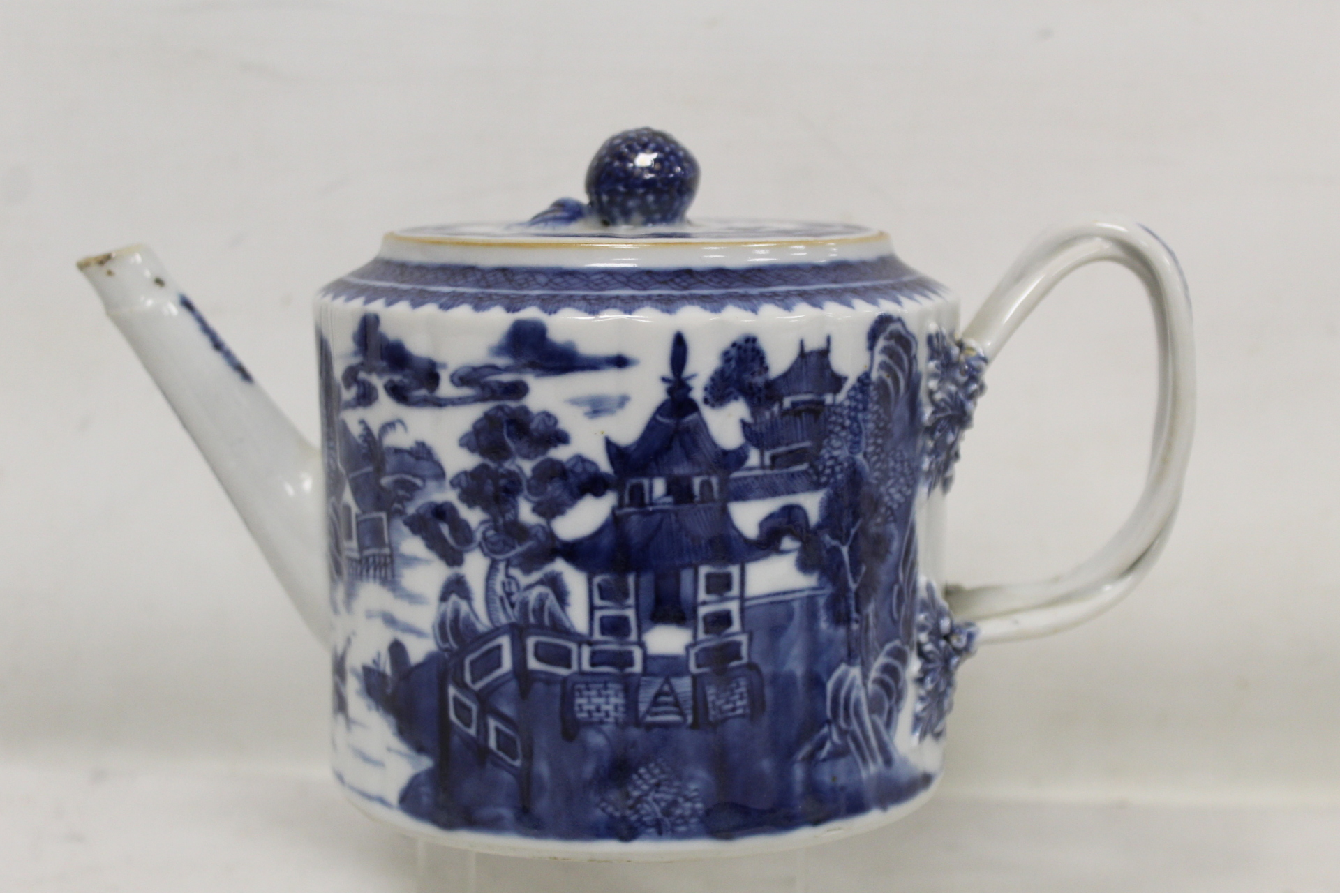 18th century Chinese blue and white porcelain teapot of reeded cylindrical form with entwined - Image 2 of 21