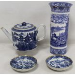 18th century Chinese blue and white porcelain teapot of reeded cylindrical form with entwined