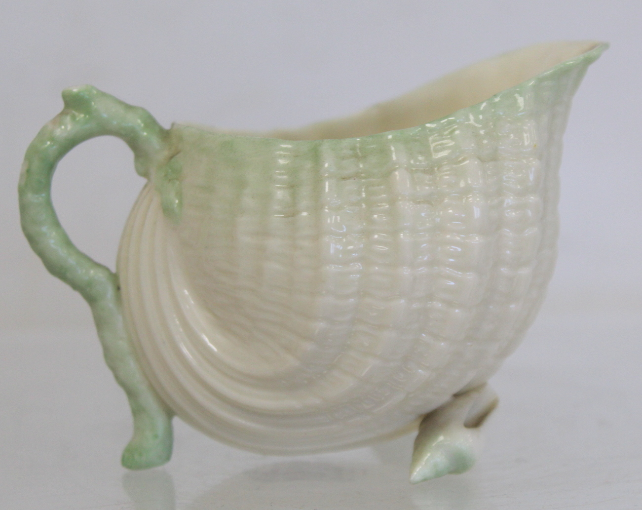 Belleek porcelain "Neptune" pattern part cabaret set of shell form with green borders, comprising: - Image 7 of 14