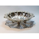 Silver octofoil fruit bowl, by Walker & Hall, Sheffield 1904, pierced and embossed, 26cm, 10oz or