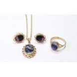 Blue John pendant with necklet, a ring and a pair of earrings, in 9ct gold, 11g gross.